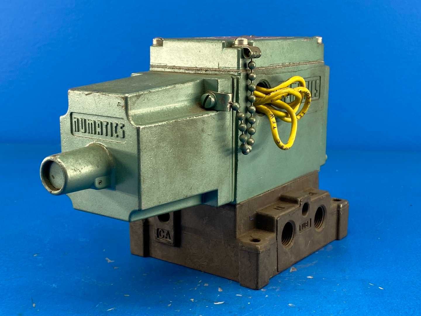 Numatics 33SAD4410 Pneumatic Solenoid Valve 120VAC .36Amps, 150PSIG. Unit Replacement no. 33SAD4000
