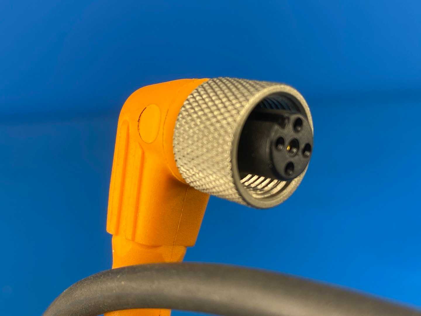ifm E10964 – M12, 5-pin, Right-Angle Female Cordset, PUR, 5 m
