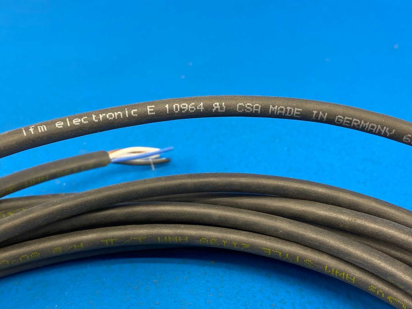 ifm E10964 – M12, 5-pin, Right-Angle Female Cordset, PUR, 5 m
