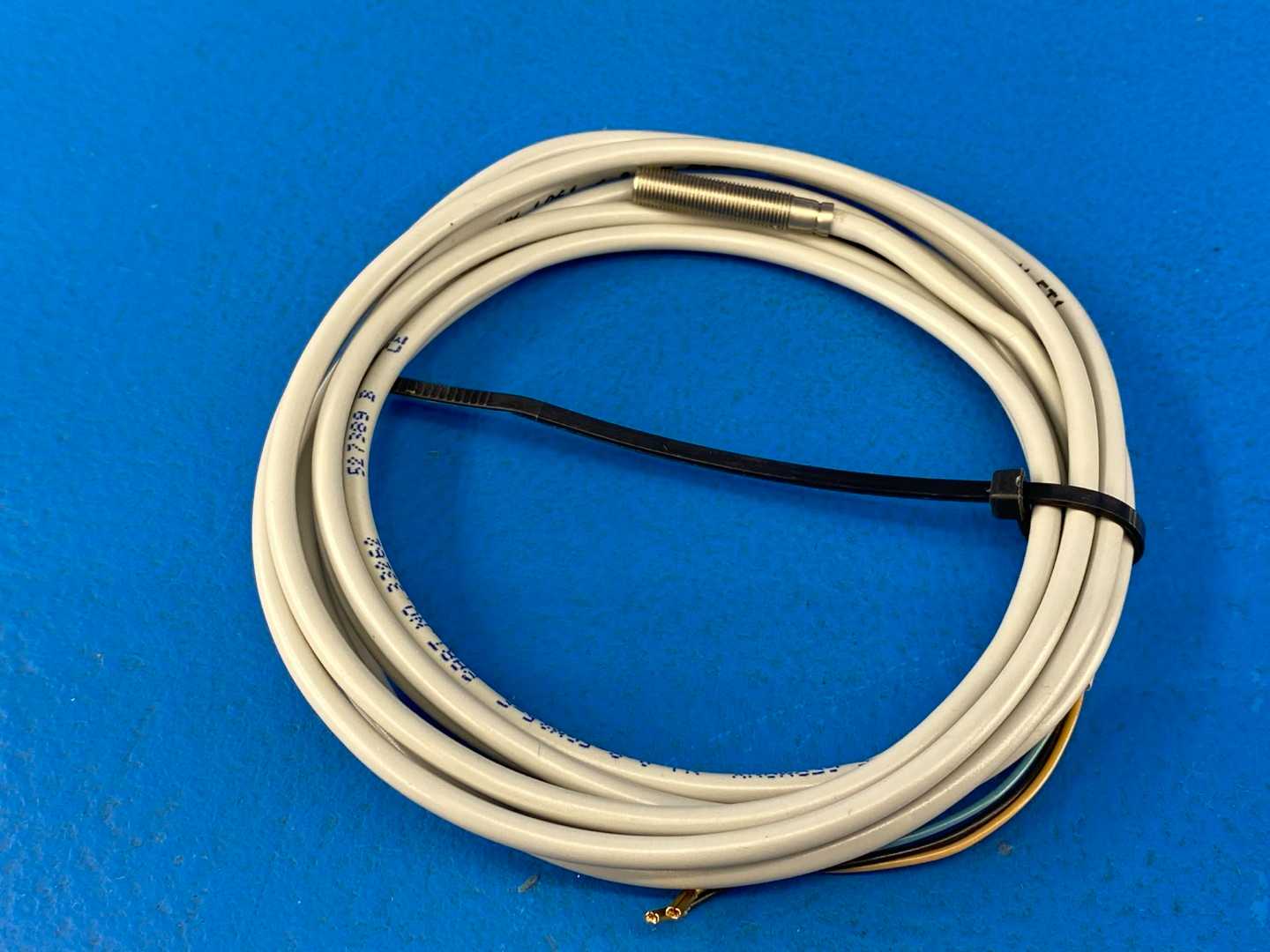 Pepperl+Fuchs NJ0.8-5GM25-E (NAMUR) Inductive Proximity Sensor, 0.8 mm, M5