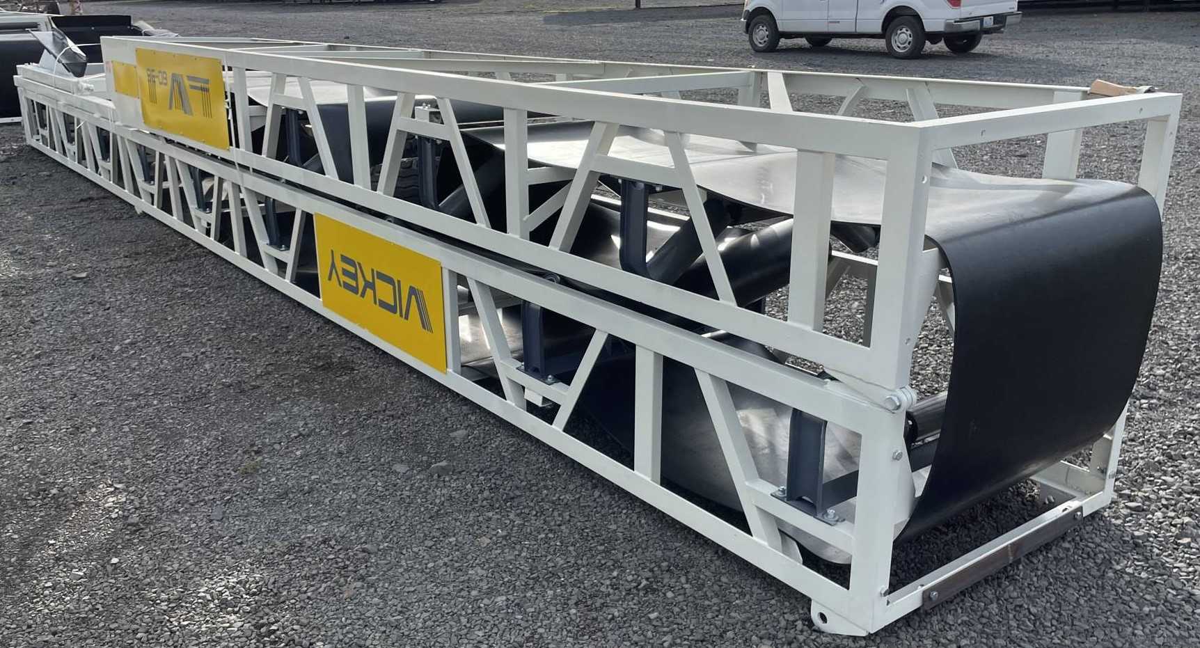 2025 Vickwest PRS36-60 36" x 60' Portable Conveyor