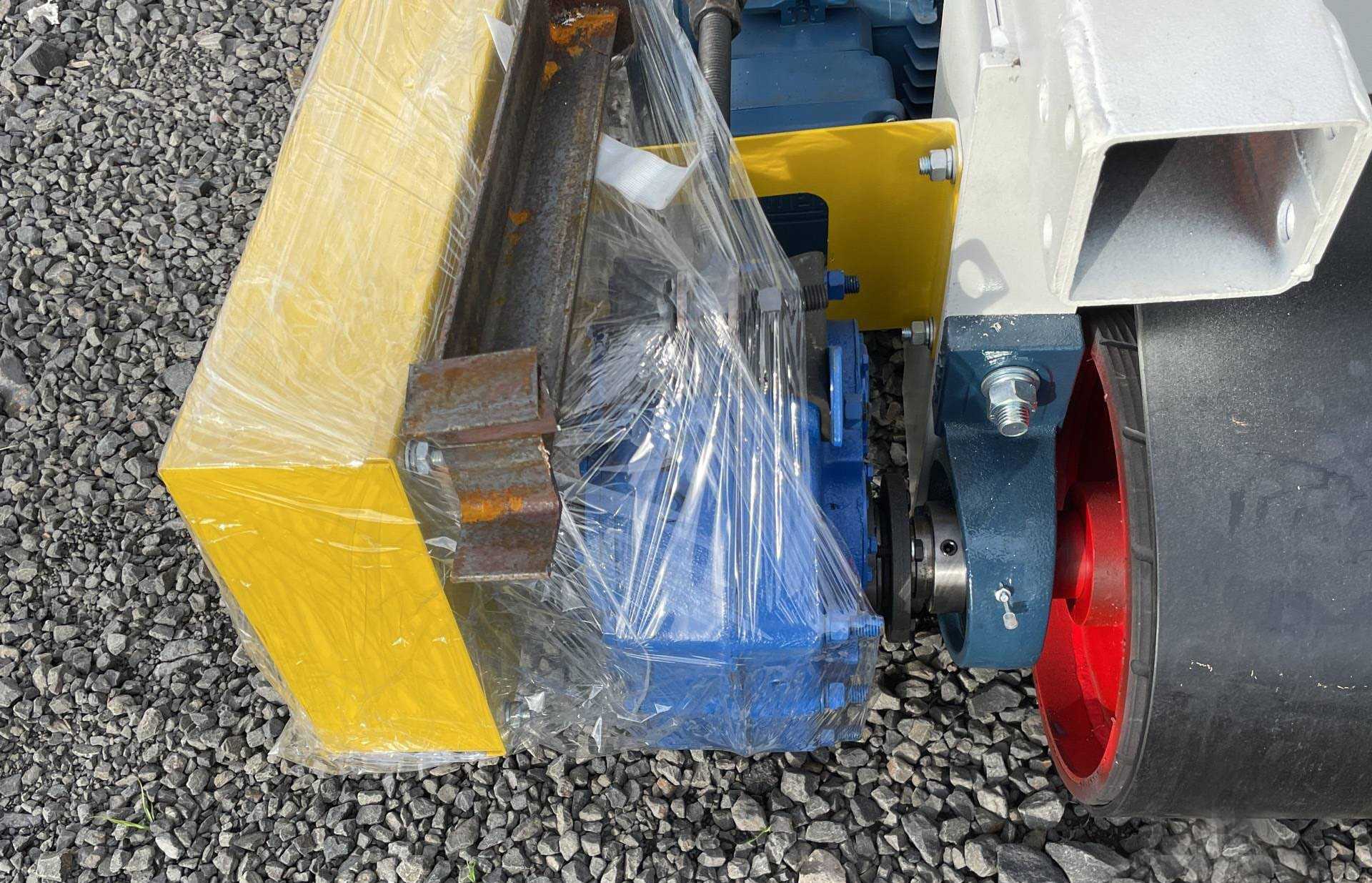 2025 Vickwest PRS36-60 36" x 60' Portable Conveyor