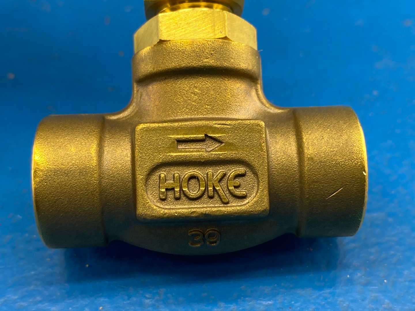 HOKE 1533F4B, 1/4" Female NPT Forged Body Toggle Valve Series 1500, 100 PSIG (7 Bar)