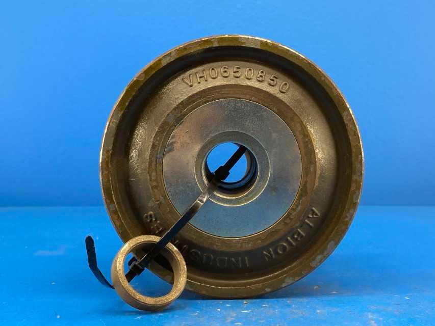 Albion Industries VH0650850 Drop Forged V-Groove Steel Caster 5" x 3"