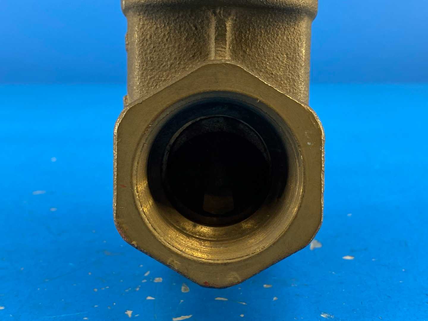 Milwaukee Valve Fig. 105, 1-1/4" Bronze Gate Valve 125 S.W.P, 200 W.O.G.