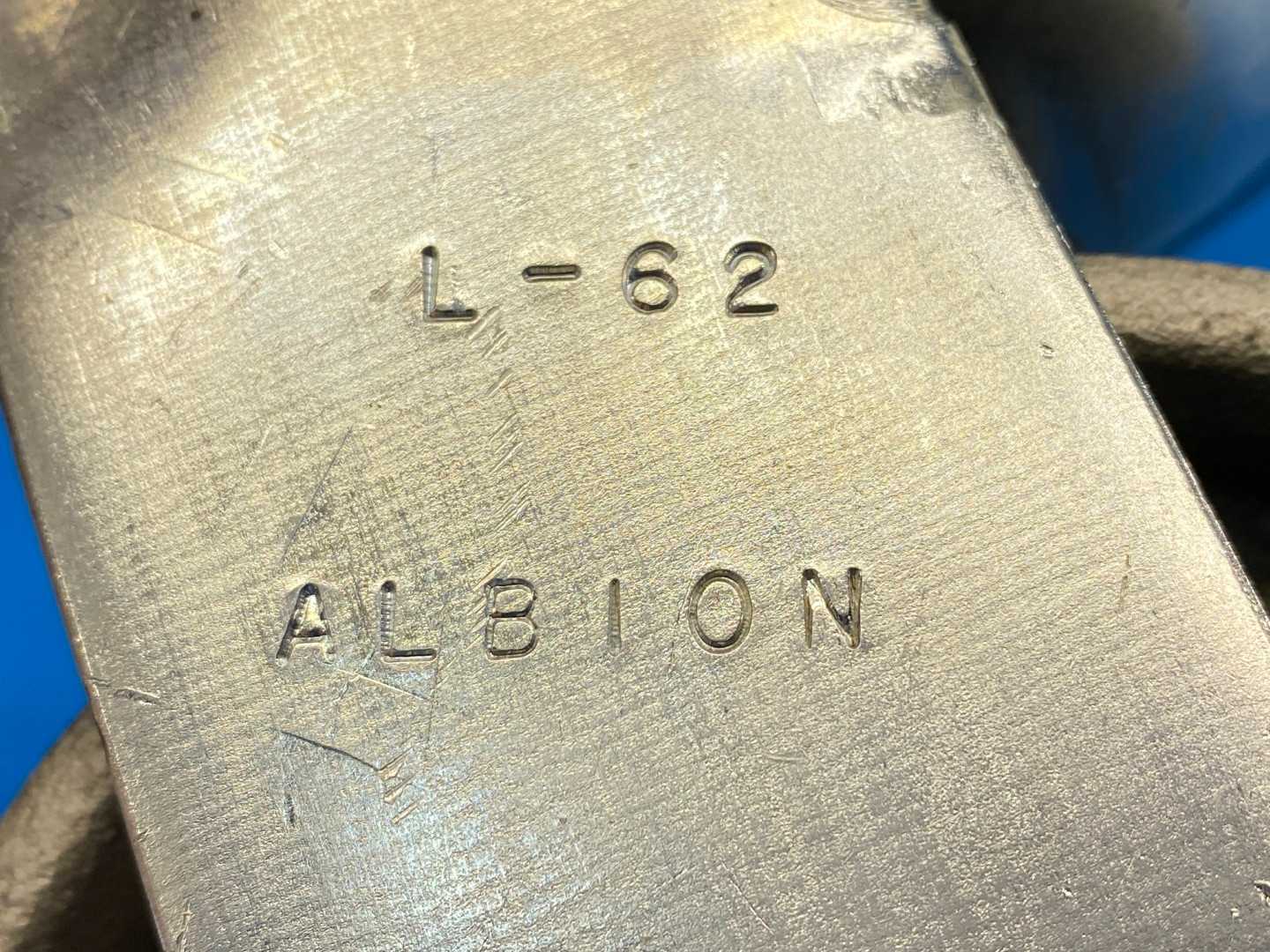 Albion 62CA05201S, 5" x 2" Swivel Caster w/ Iron Cast Wheel No Brake (L-62)