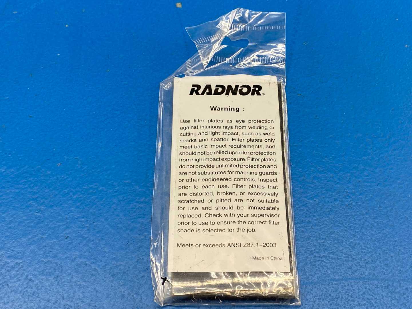 Radnor 64005008, 2"x 4-1/4" Shade 11 Filter Plate, Heat Treated Glass