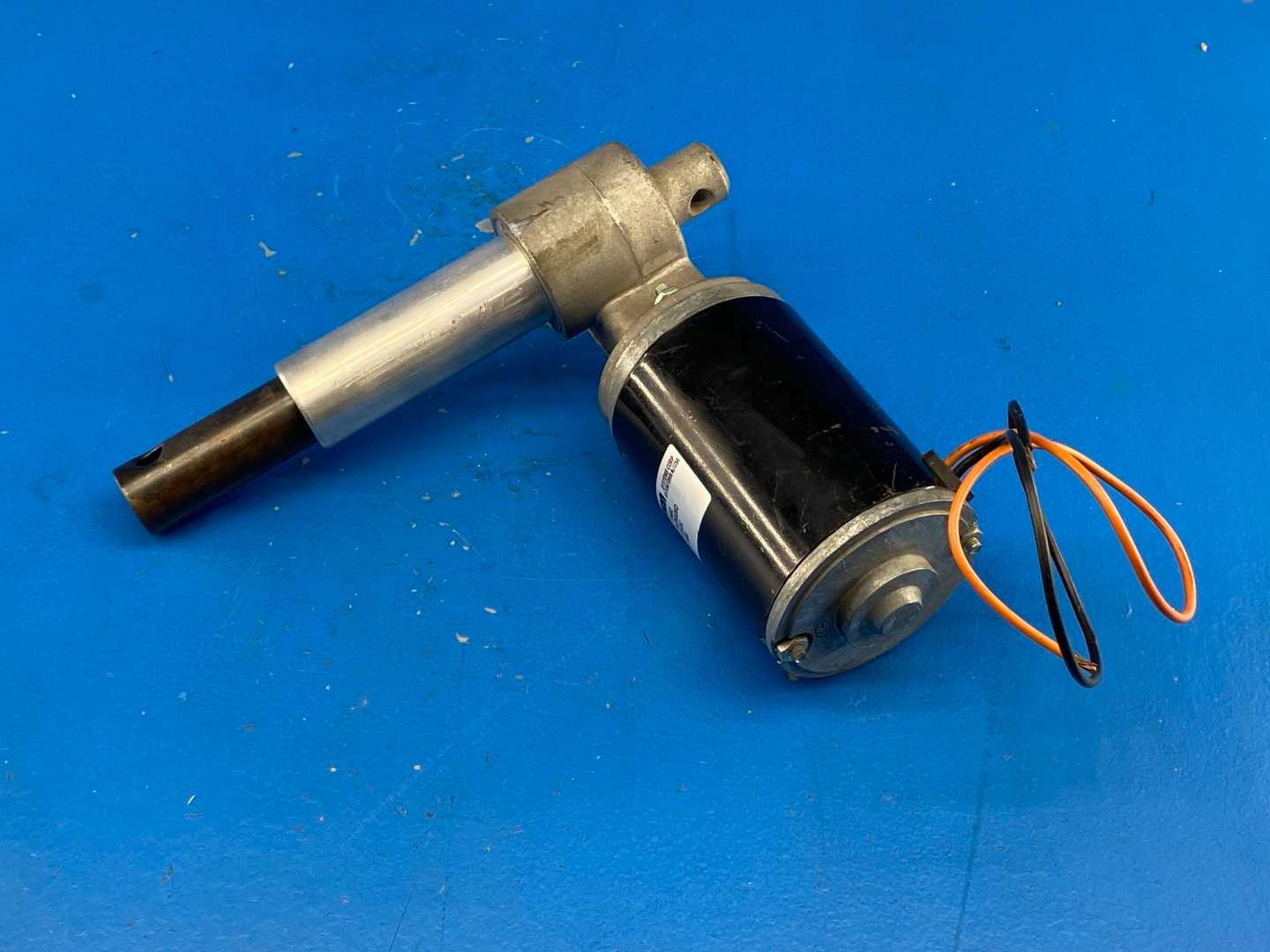 Motion Systems 73462 DC Gearmotor PJ26026Q with Actuator Output Shaft 12VDC 3000RPM