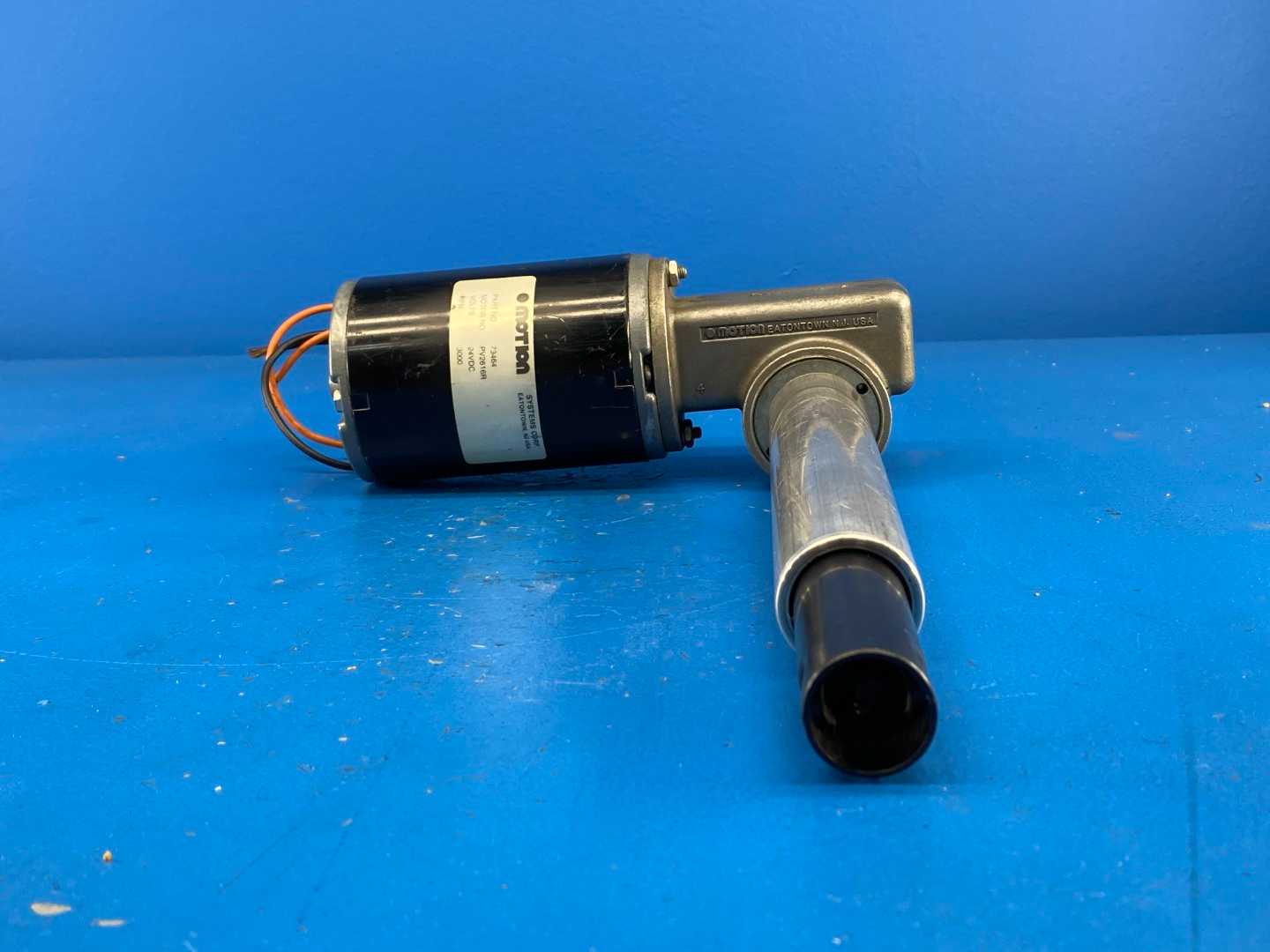 Motion Systems 73464 DC Gearmotor PV2616R with Actuator Output Shaft 24VDC 3000RPM