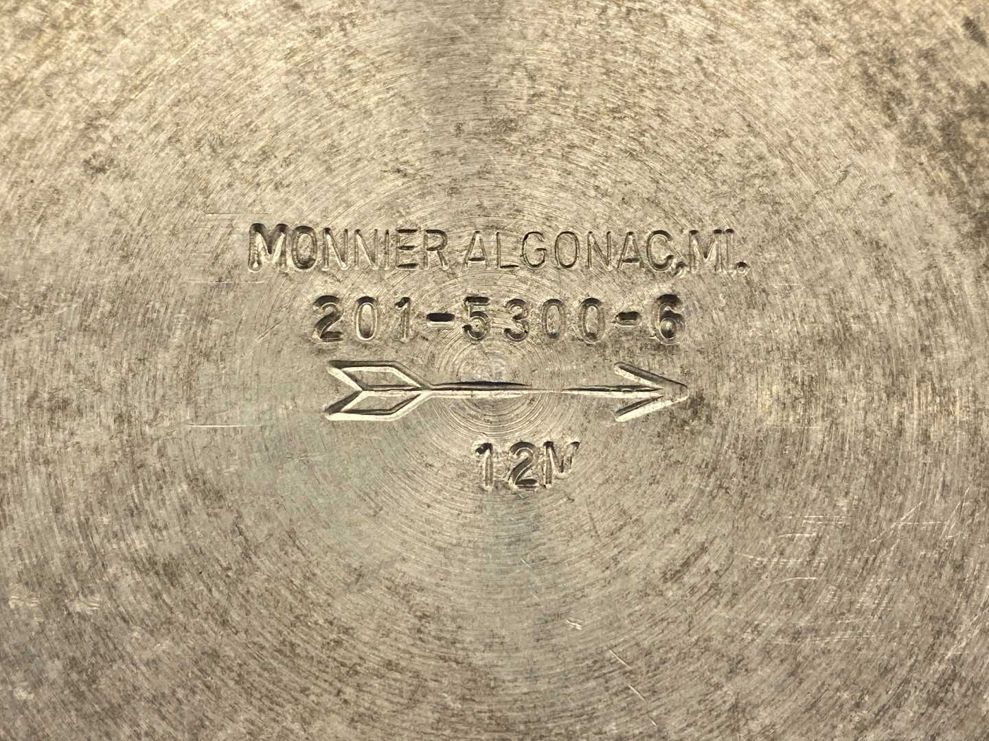 Monnier Algonac 201-5300-6 Particulate Filter 3/4" Pipe Size 20 Micron Metal w/ Sight Level 
