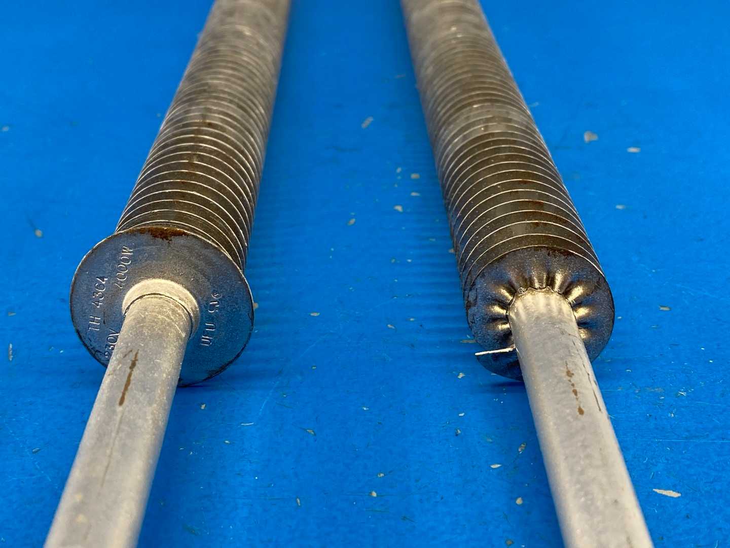 Magnaflux 3286 Heater, Type U Finned Tubular Heating Element 230V 4000W for NDT Magnetic Particle Inspection Equipment