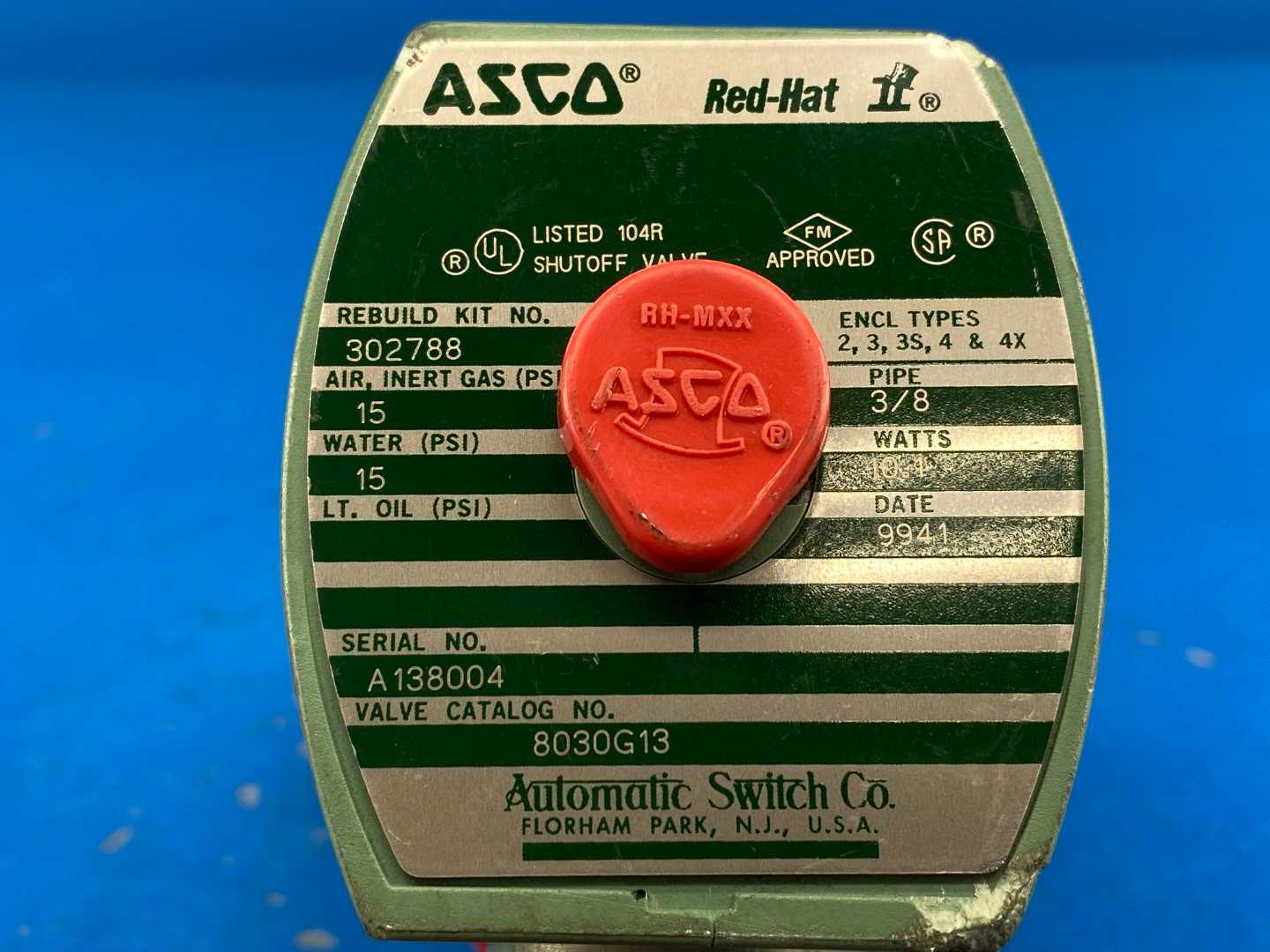 ASCO Red-Hat 8030G13 Solenoid Shutoff Valve - 3/8" NPT, 15 PSI, Air/Water/Oil