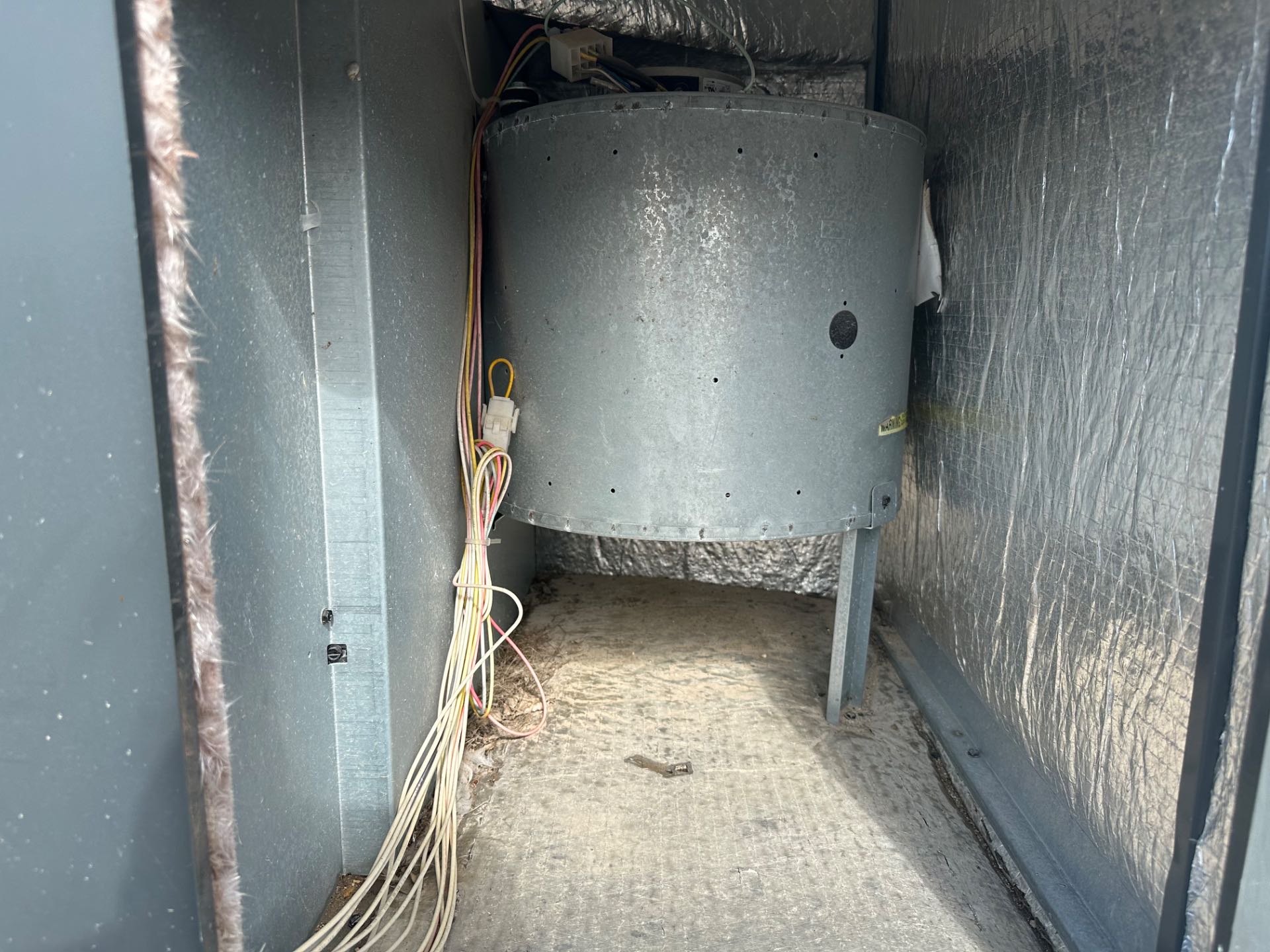 UNUSED 2014 AMANA APG1360090M41DA 5 TON RTU Air Conditioner Condenser All in One Rooftop unit