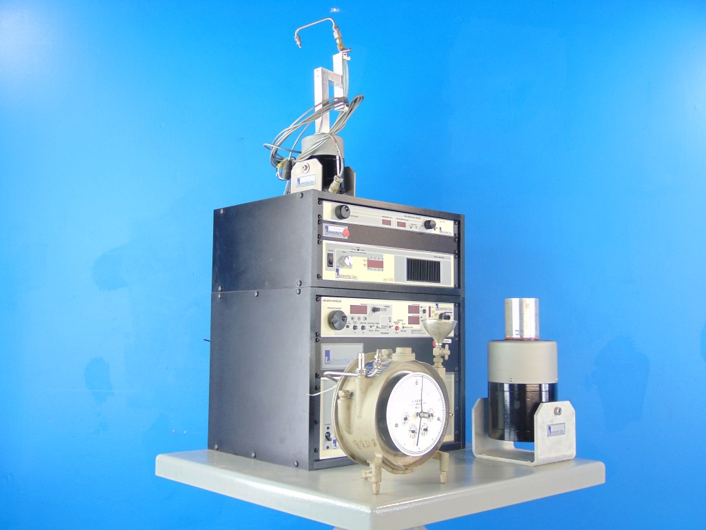 Labworks ET-140 Shaker / Vibration Test System 500LB 