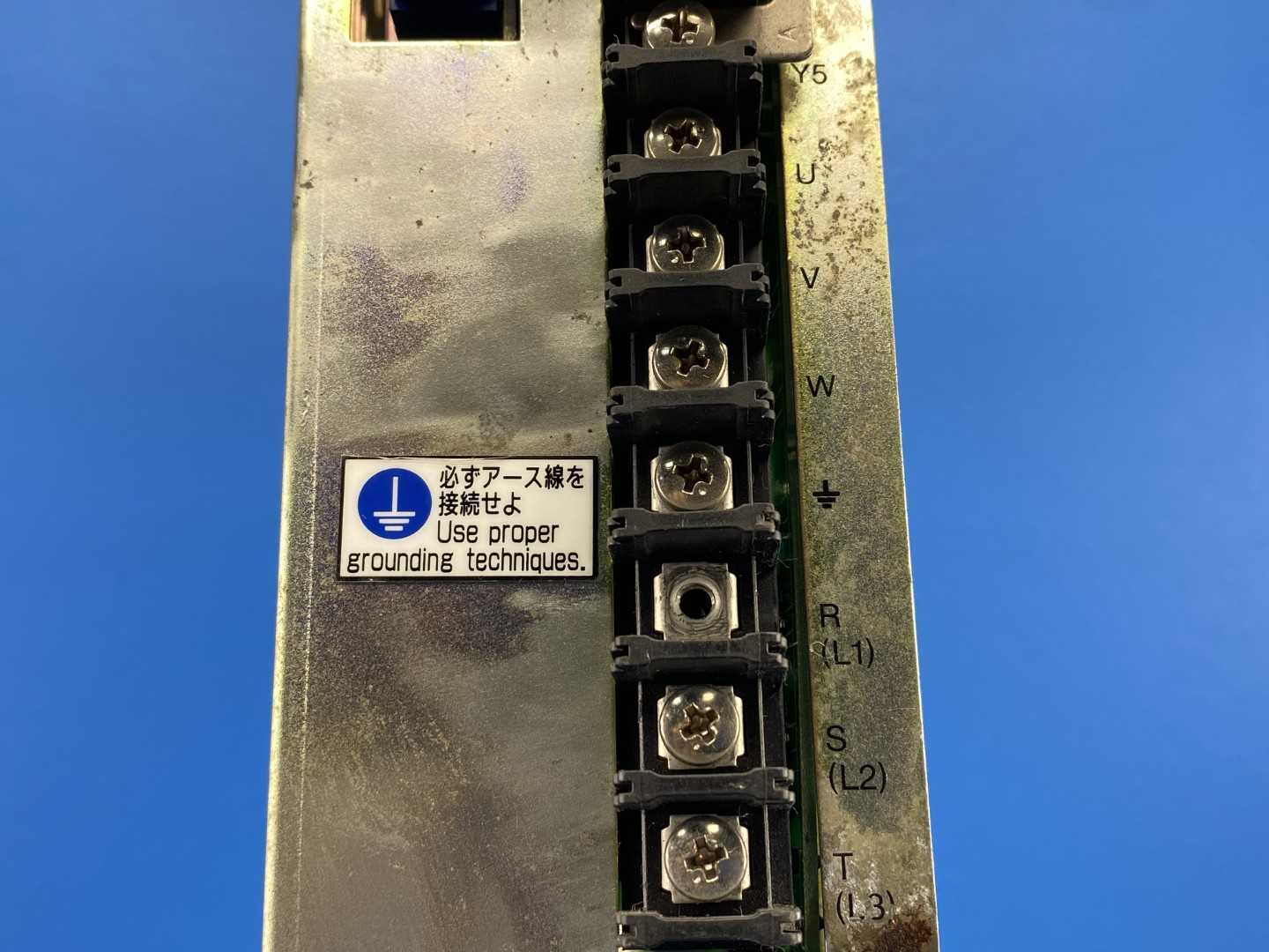 Yaskawa CACR-IR30SFB, Servopack
