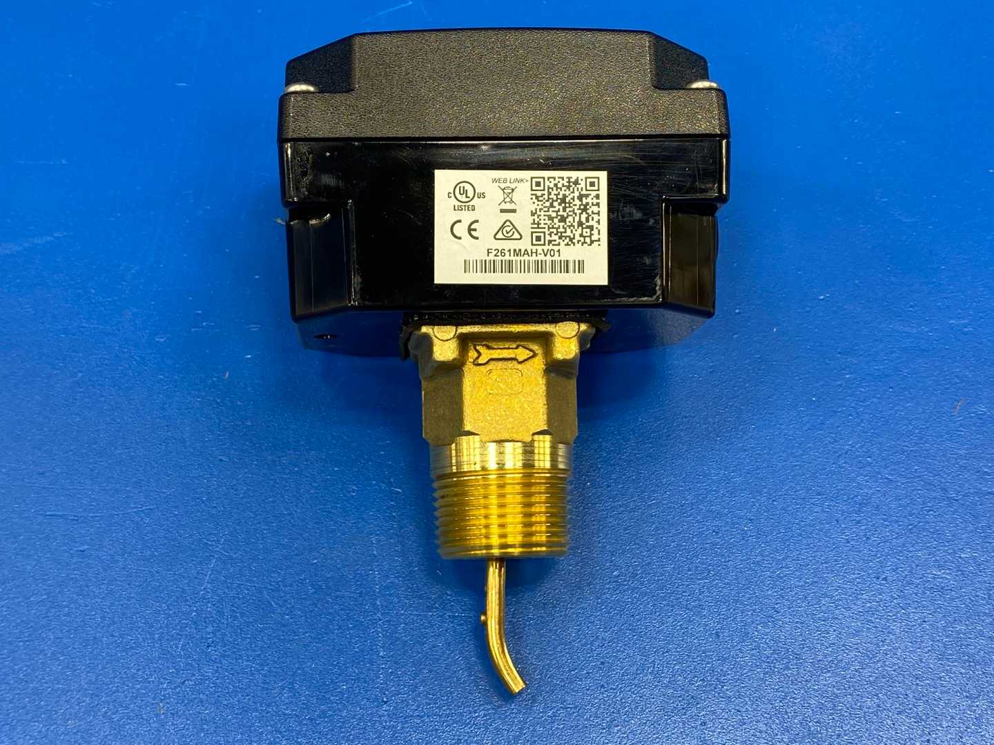 Penn F261MAH-V01C Liquid Flow Switch 1 - 11-1/2 NPT Type 4 Vapor Tight SPDT 24/240V 50/60Hz 16 AMP MAX