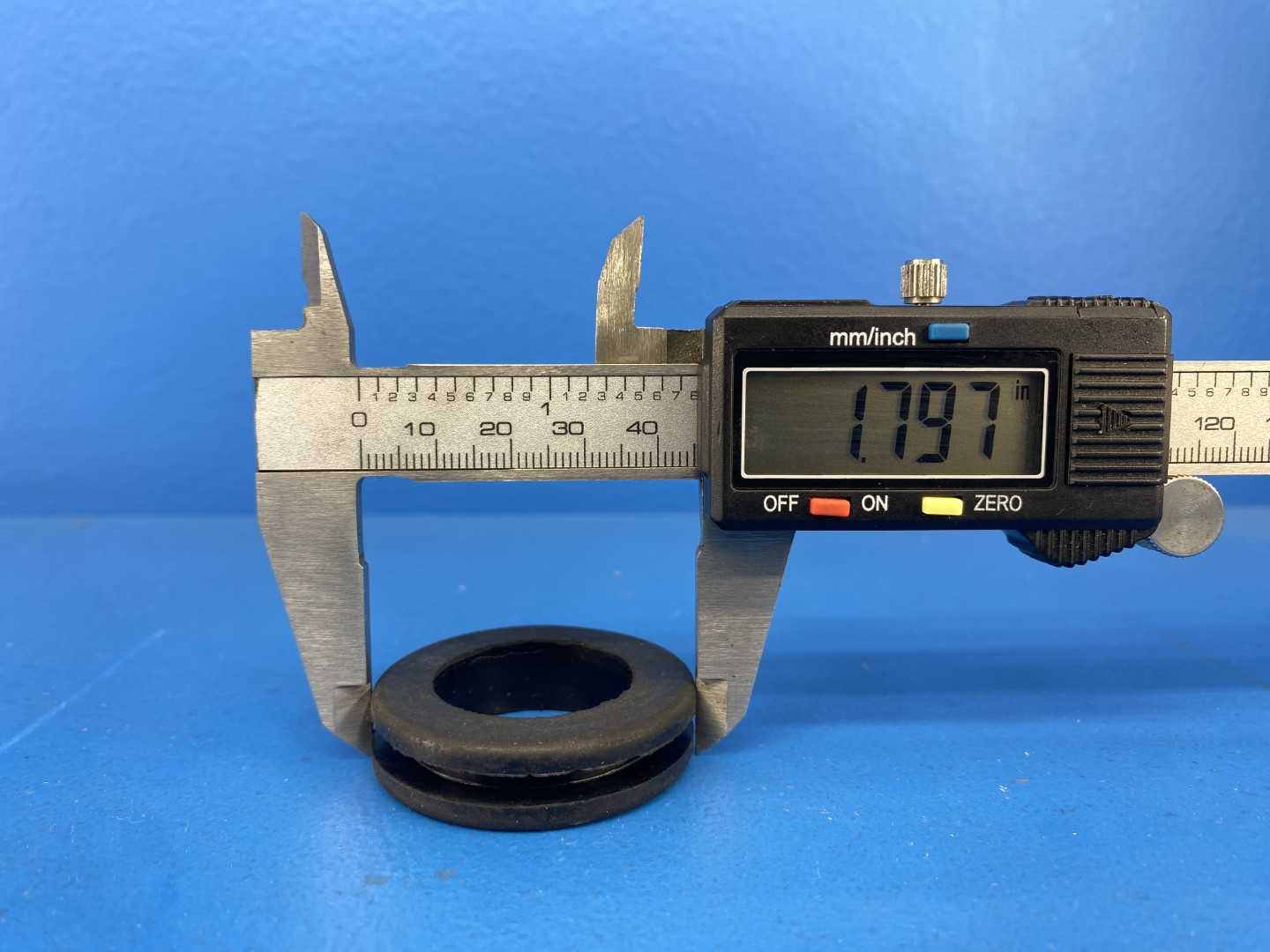 Rubber Grommet Lot of Approximately 750 Pieces 1.80" OD x 1.09" ID x 0.44" Thick 0.35" Groove, 0.16" Lip