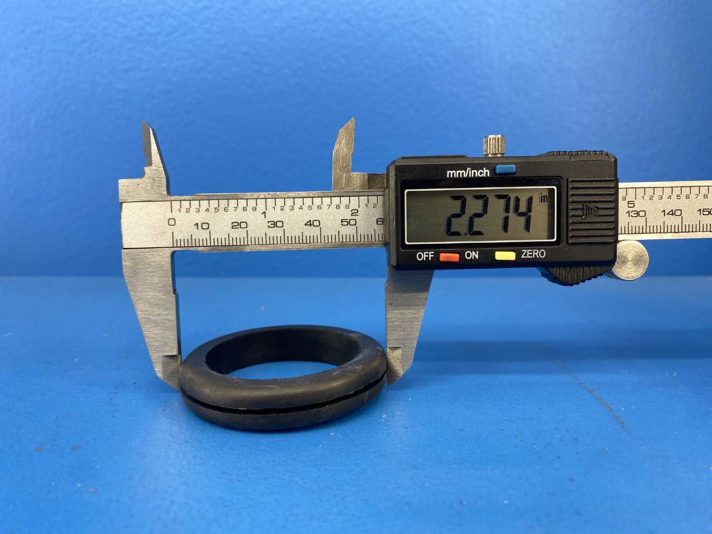 Rubber Grommet Lot of Approximately 1700 Pieces 2.27" OD x 1.80" ID x 0.40" Thick 0.28" Groove, 0.06" Lip