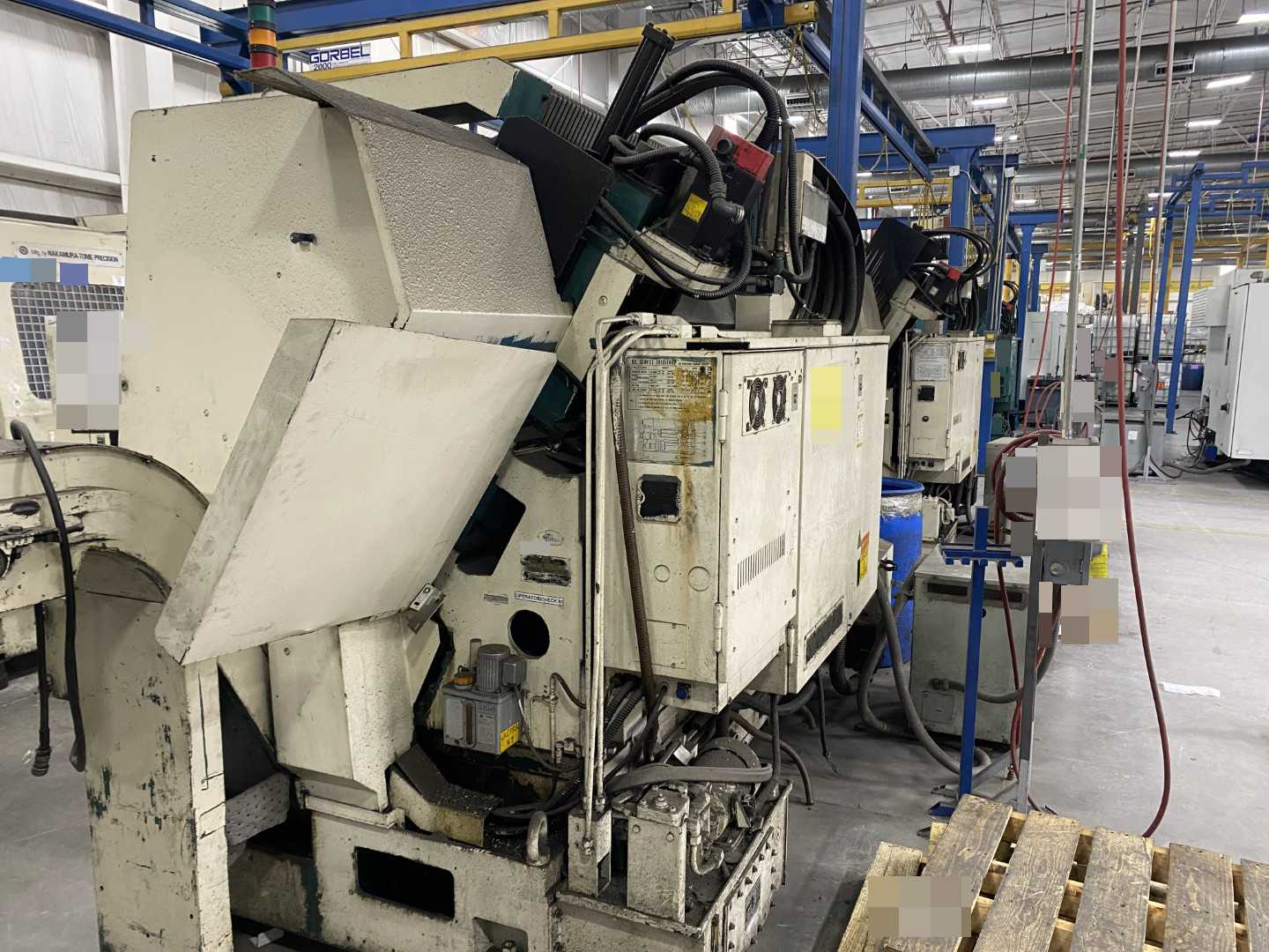PARTS UNIT Nakamura-Tome Slant-4B CNC Horizontal Turning Center (HTC), Fanuc Panel, 12" Chuck, 33.86" Swing Over Bed, 20.47" Swing Over Saddle, 18.31" Turning Diameter