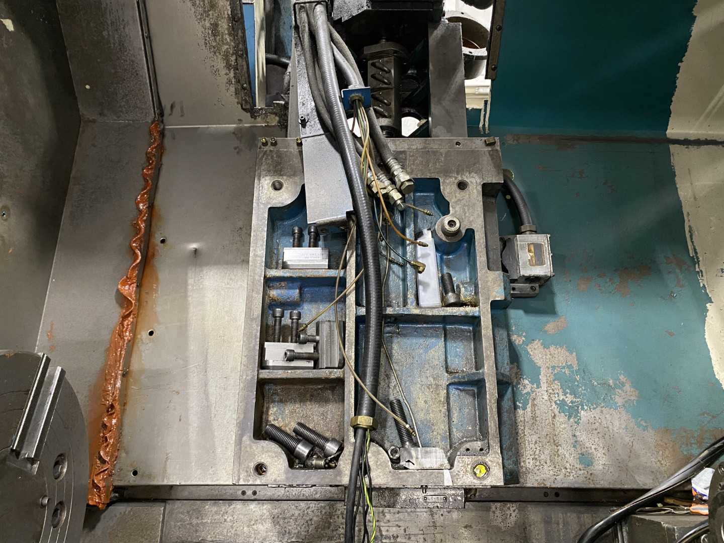 PARTS UNIT Nakamura-Tome Slant-4B CNC Horizontal Turning Center (HTC), Fanuc 6T, 12" Chuck, 33.86" Swing Over Bed, 20.47" Swing Over Saddle, 18.31" Turning Diameter