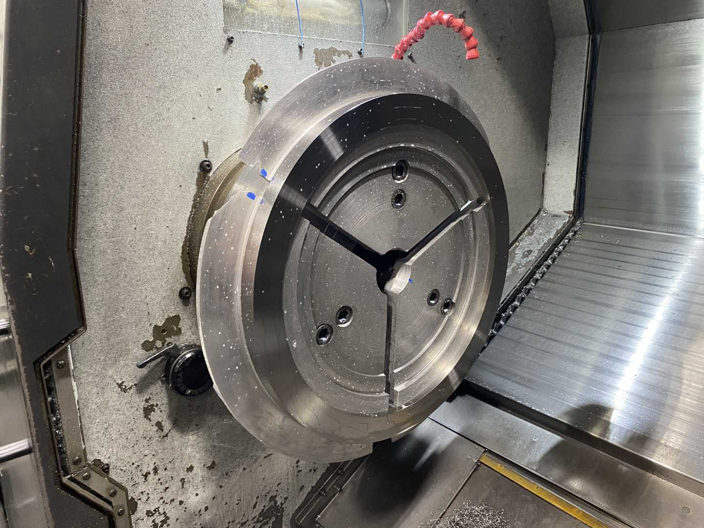 Yama Seiki GS-4000LM CNC Horizontal Turning Center Fanuc 0i-TD, 20,635 Hours, 2012, 18" Chuck, 30.31" Swing, 24.4" Turn Dia, 59.05" Length, Live Tooling, 12-Station Turret