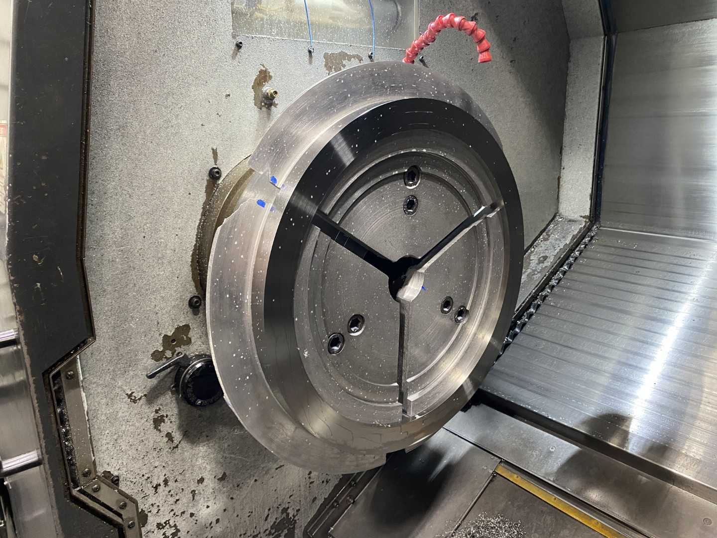 Yama Seiki GS-4000LM CNC Horizontal Turning Center Fanuc 0i-TD, 20,635 Hours, 2012, 18" Chuck, 30.31" Swing, 24.4" Turn Dia, 59.05" Length, Live Tooling, 12-Station Turret