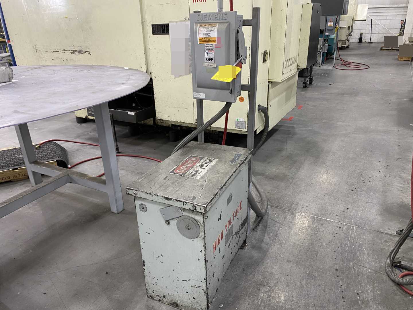 PARTS UNIT Takisawa TC-4 CNC Horizontal Turning Center Fanuc Series O-T, 10-12" Chuck, 23.62" Swing, 17.32" Turning Diameter, 40.15" Turning Length, 3.5" Bar Capacity, 2,500 rpm