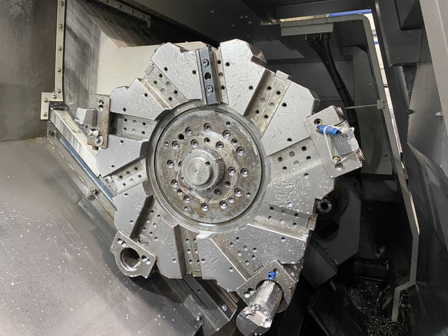 SMEC SL35A/1500 CNC Horizontal Turning Center Fanuc Oi-TC, 24,598 Hours, 2009, 15" Chuck, 23.62" Swing, 16.73" Over Slide, 16.5" Turn Dia, 60.2" Length, 2,000 RPM, 10-Station Turret