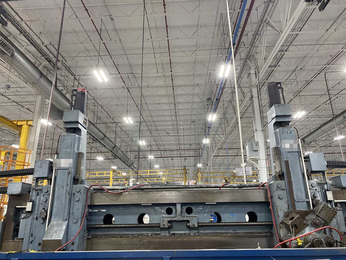 Betts Twin CNC Vertical Boring Mill, Fanuc 18-TT, Dual Ram, 4-Axis, FINCOR DC Drive, 47,586 Hours