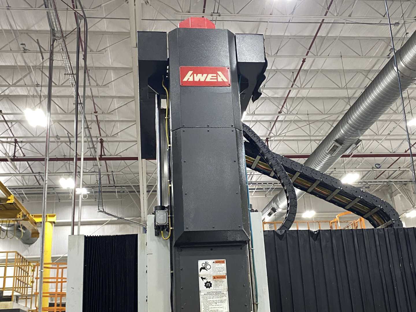 Yama Seiki (Awea) LP4025 2011 CNC Bridge Mill, Fanuc 18i-MB, 157" X-Travel, 98" Y-Travel, 158" x 94" Table, 32-ATC, 18,697 Hours