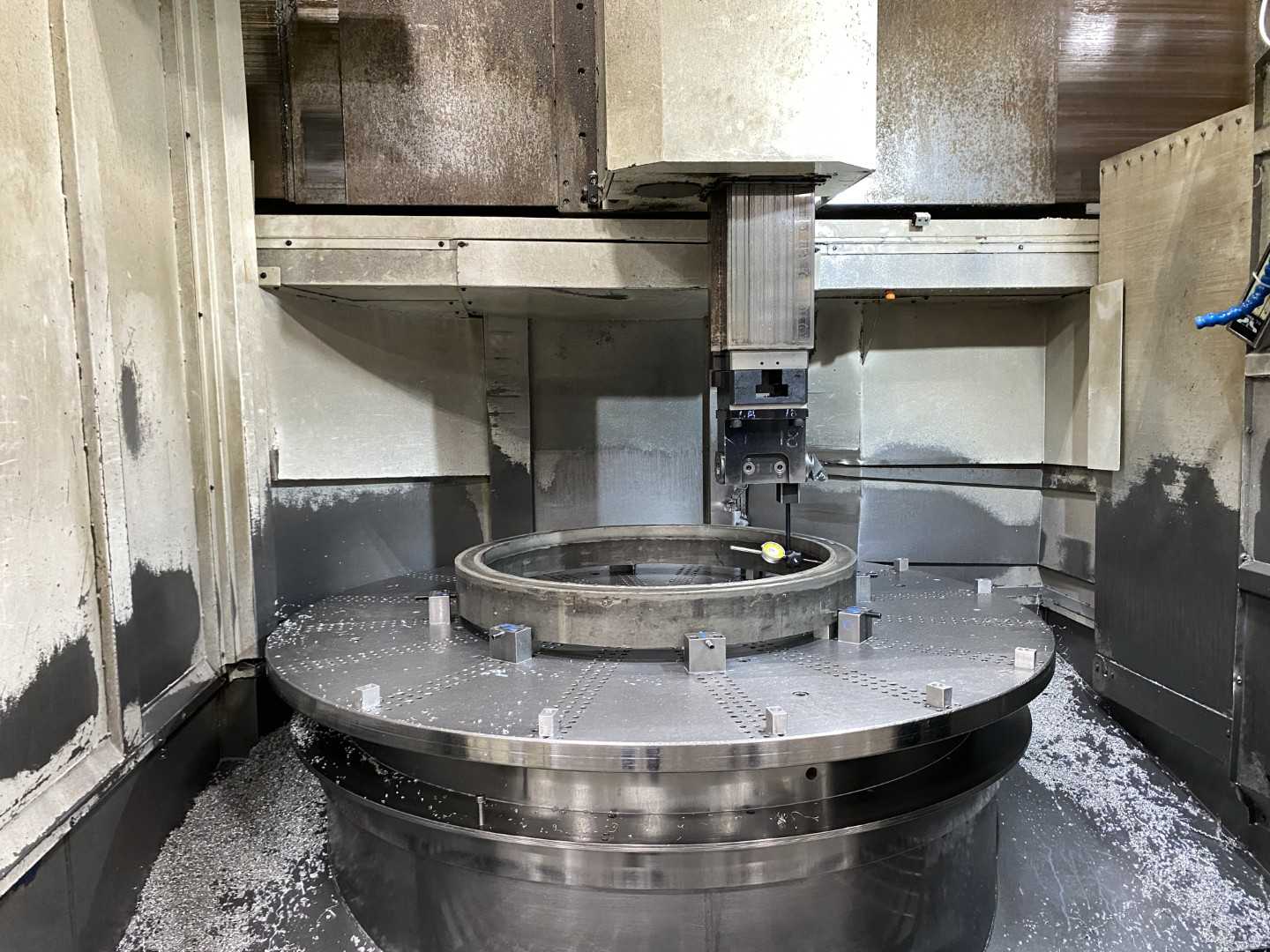 Honor Seiki VL-160C 2010 CNC VTL Vertical Turning Center, Fanuc 0i-TD, 78.7" Swing, 63" Table, 12-ATC, 60 HP, 28,649 Hours