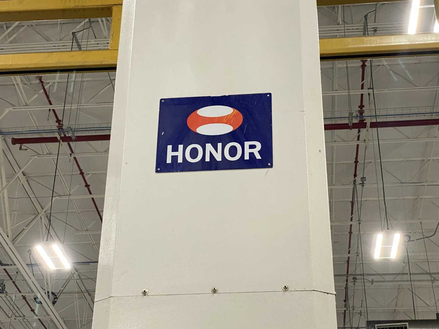 Honor Seiki VL-86C CNC Vertical Turning Center Fanuc 0i-TF, 17,170 Hours, 2016, 32" Table, 37.4" Swing, 37.4" Turn Dia, 25.5" Turn Height, 12-Station Turret, 70 kVA