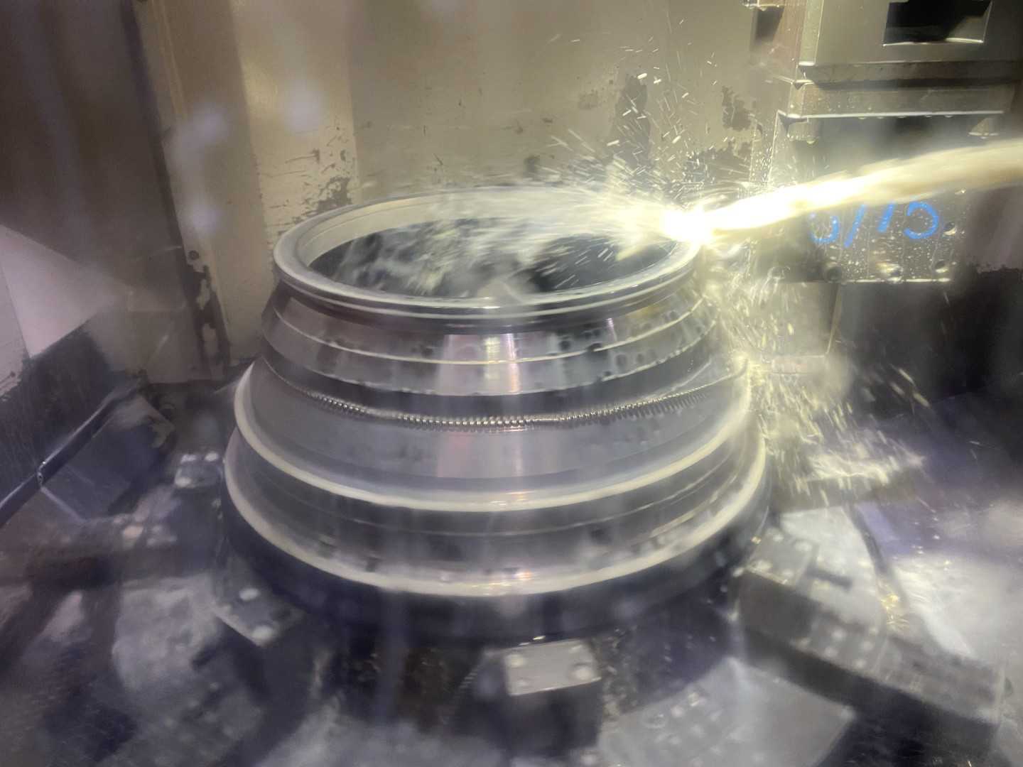 Honor Seiki VL-86C CNC Vertical Turning Center Fanuc 0i-TF, 17,170 Hours, 2016, 32" Table, 37.4" Swing, 37.4" Turn Dia, 25.5" Turn Height, 12-Station Turret, 70 kVA