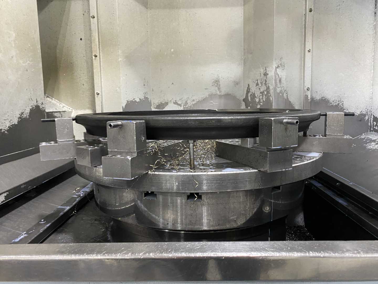 Honor Seiki VL-86C CNC Vertical Turning Center Fanuc 0i-TF, 15,473 Hours, 2016, 32" Table, 37.4" Swing, 37.4" Turn Dia, 25.5" Turn Height, 12-Station Turret, 70 kVA