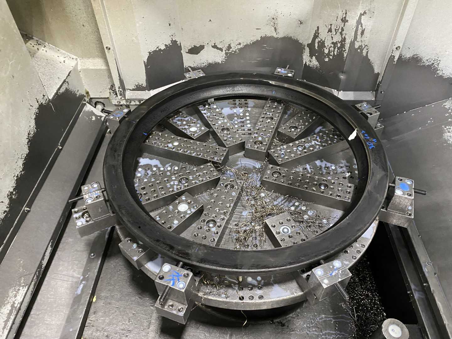 Honor Seiki VL-86C CNC Vertical Turning Center Fanuc 0i-TF, 15,473 Hours, 2016, 32" Table, 37.4" Swing, 37.4" Turn Dia, 25.5" Turn Height, 12-Station Turret, 70 kVA