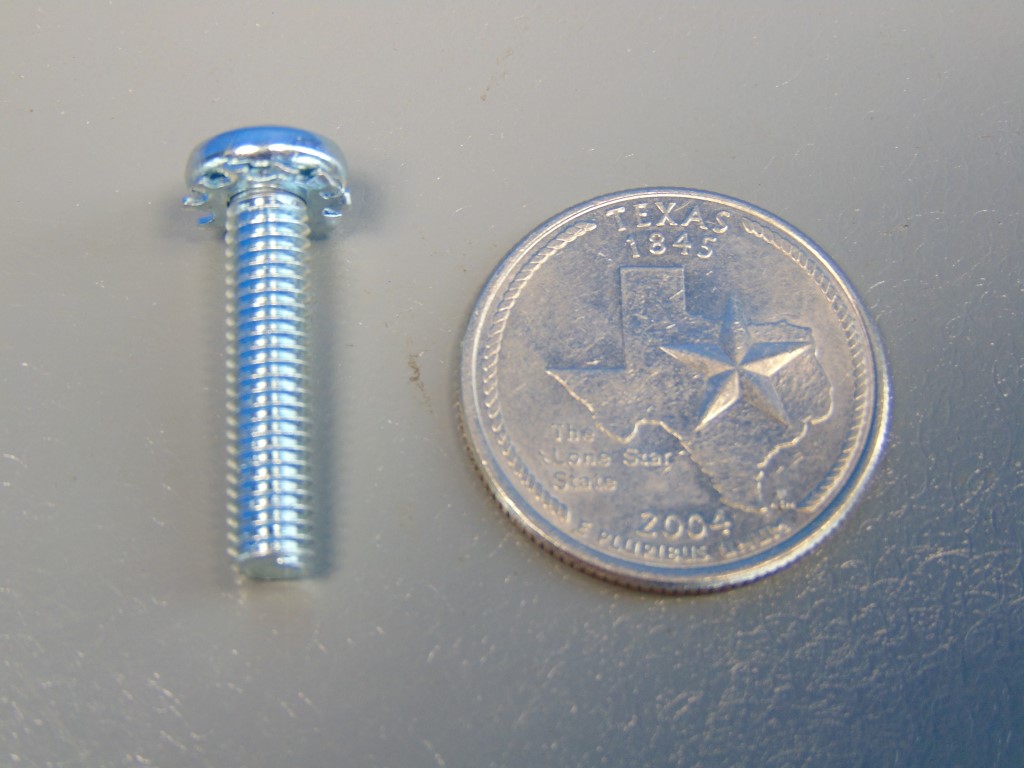 10-32 X 7/8  Phillips Pan Head Machine Screws