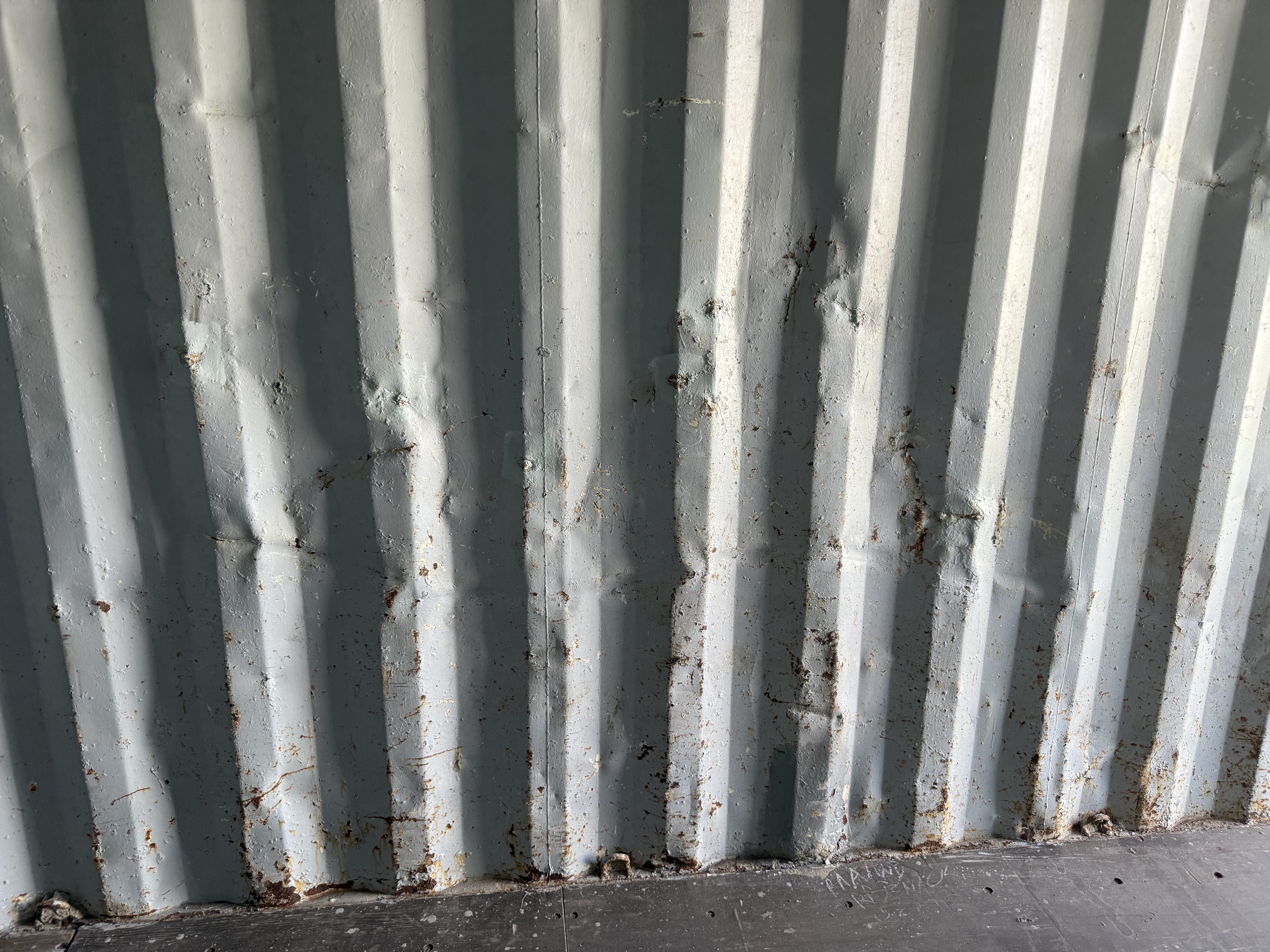 20' Container USED WIND & WEATHER TIGHT GRADE C, STANDARD 8'6" TALL 2 DOOR pockets std handles	
