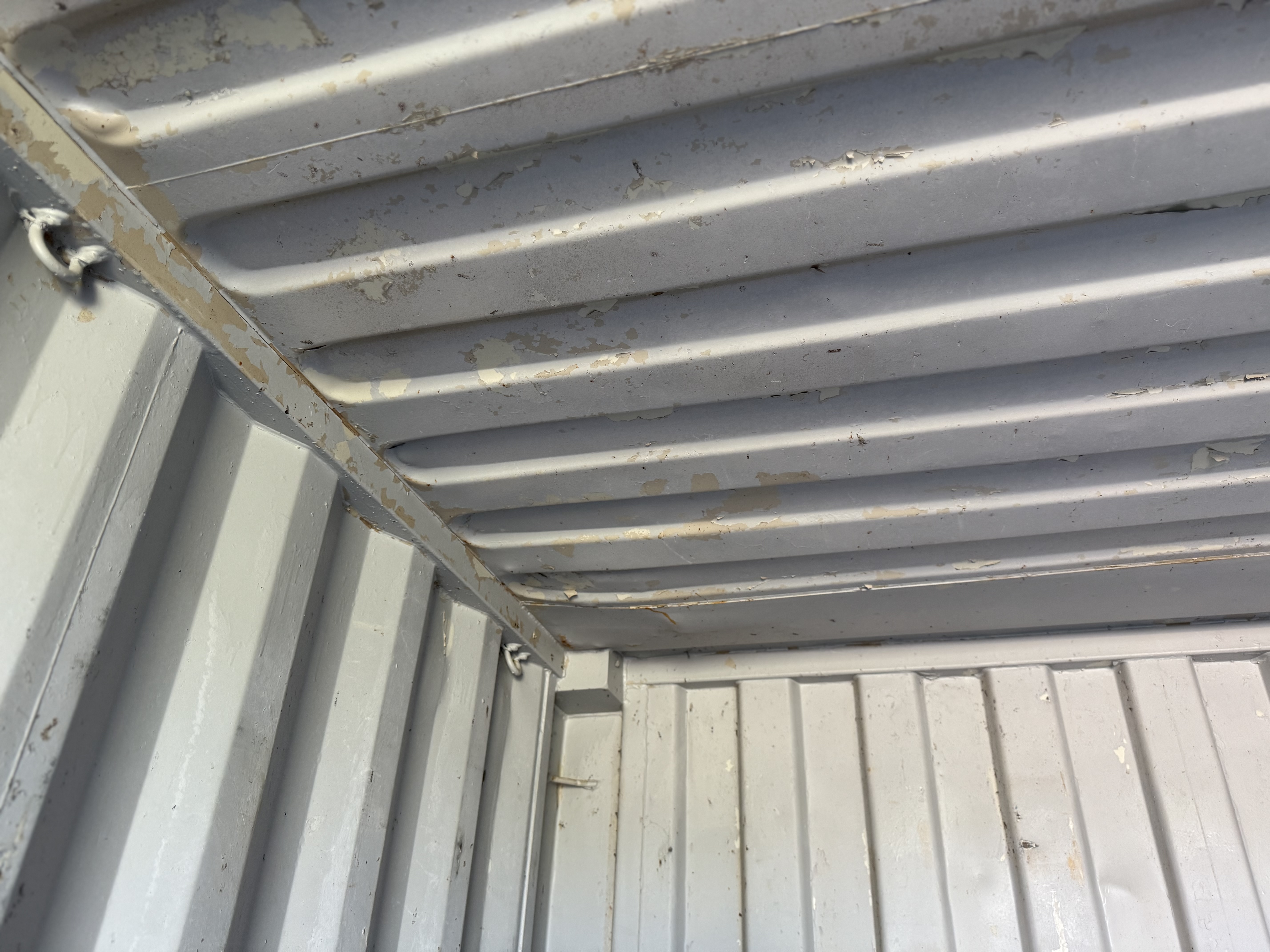 20' Container USED WIND & WEATHER TIGHT GRADE C, STANDARD 8'6" TALL 2 DOOR pockets std handles