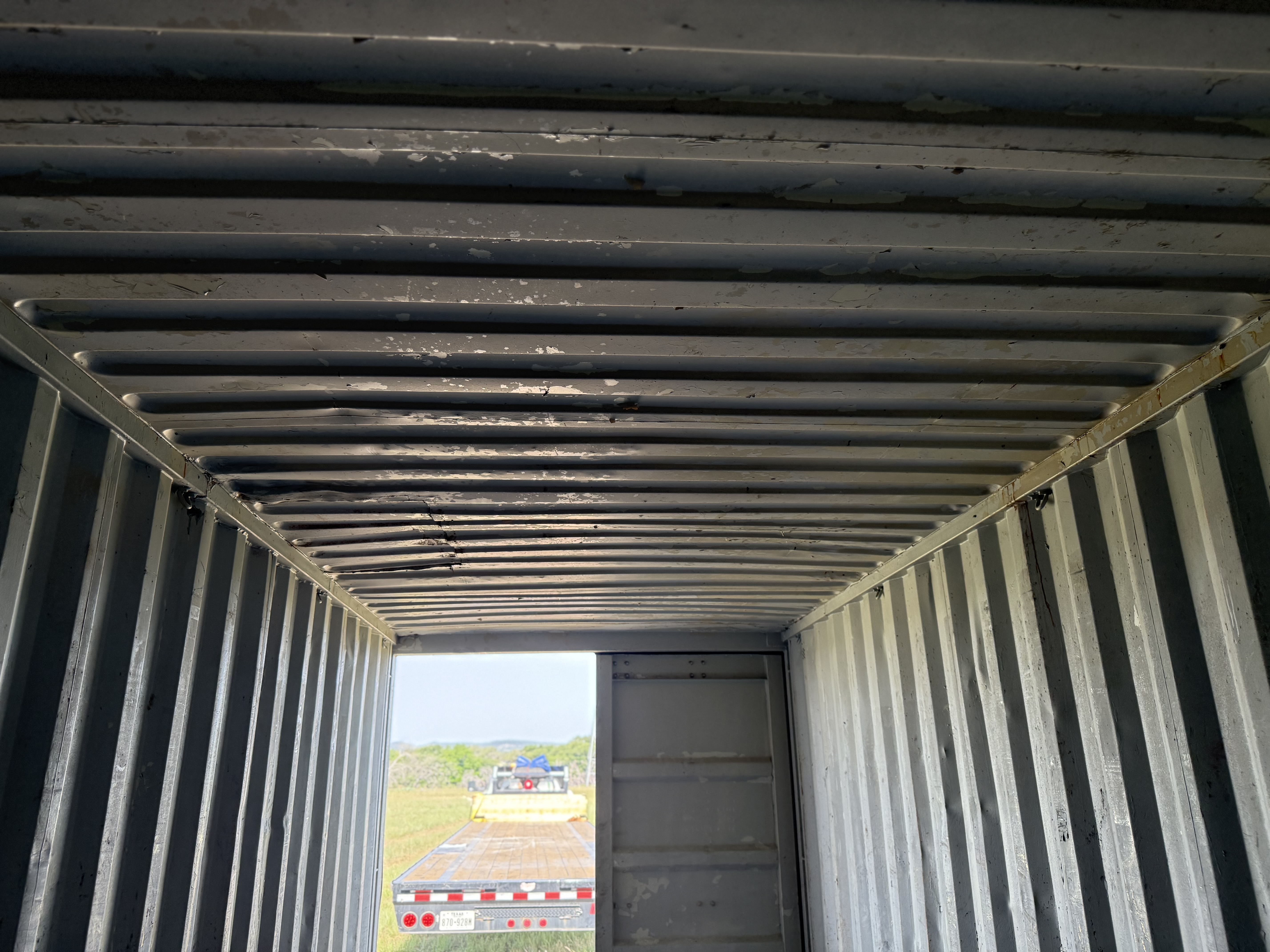 20' Container USED WIND & WEATHER TIGHT GRADE C, STANDARD 8'6" TALL 2 DOOR pockets std handles