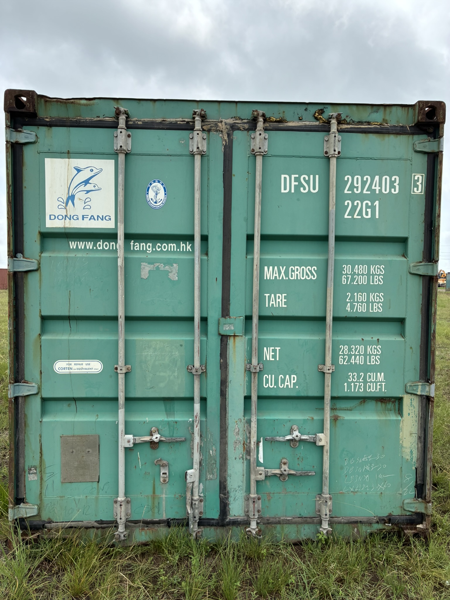 20' Container USED WIND & WEATHER TIGHT GRADE C, STANDARD 8'6" TALL 2 DOOR pockets std handles