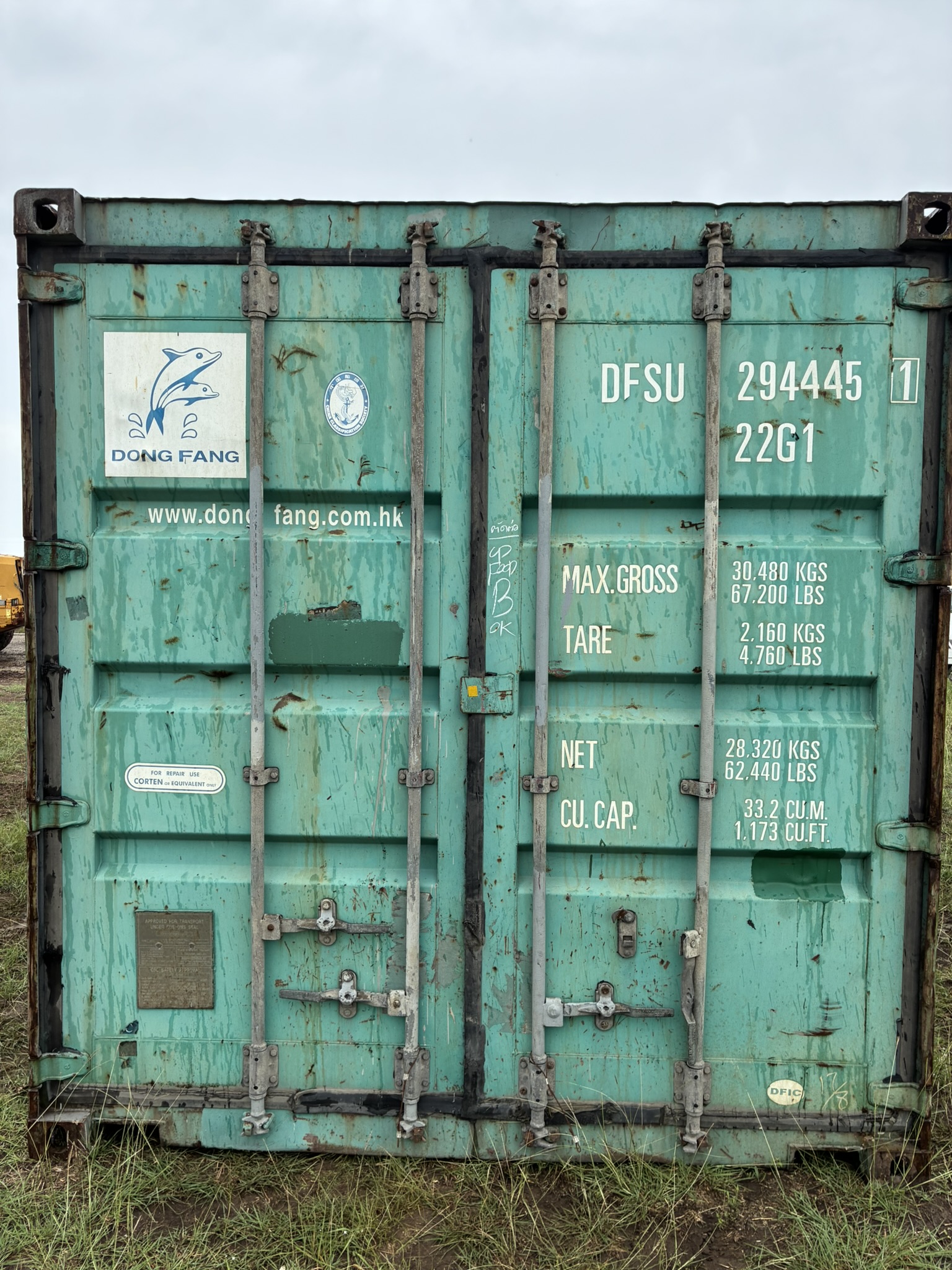 20' Container USED WIND & WEATHER TIGHT GRADE C, STANDARD 8'6" TALL 2 DOOR pockets std handles