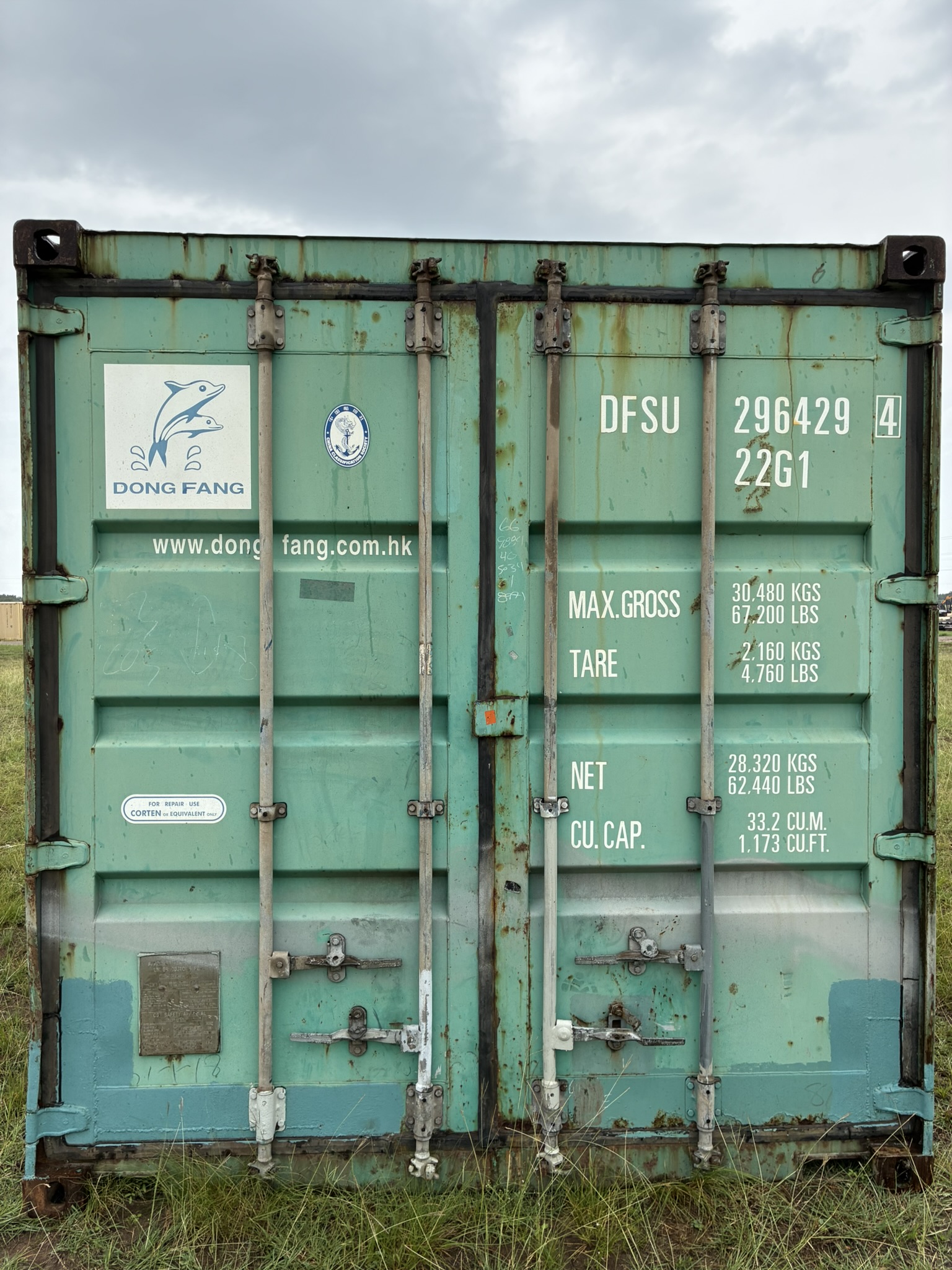 20' Container USED WIND & WEATHER TIGHT GRADE C, STANDARD 8'6" TALL 2 DOOR pockets std handles