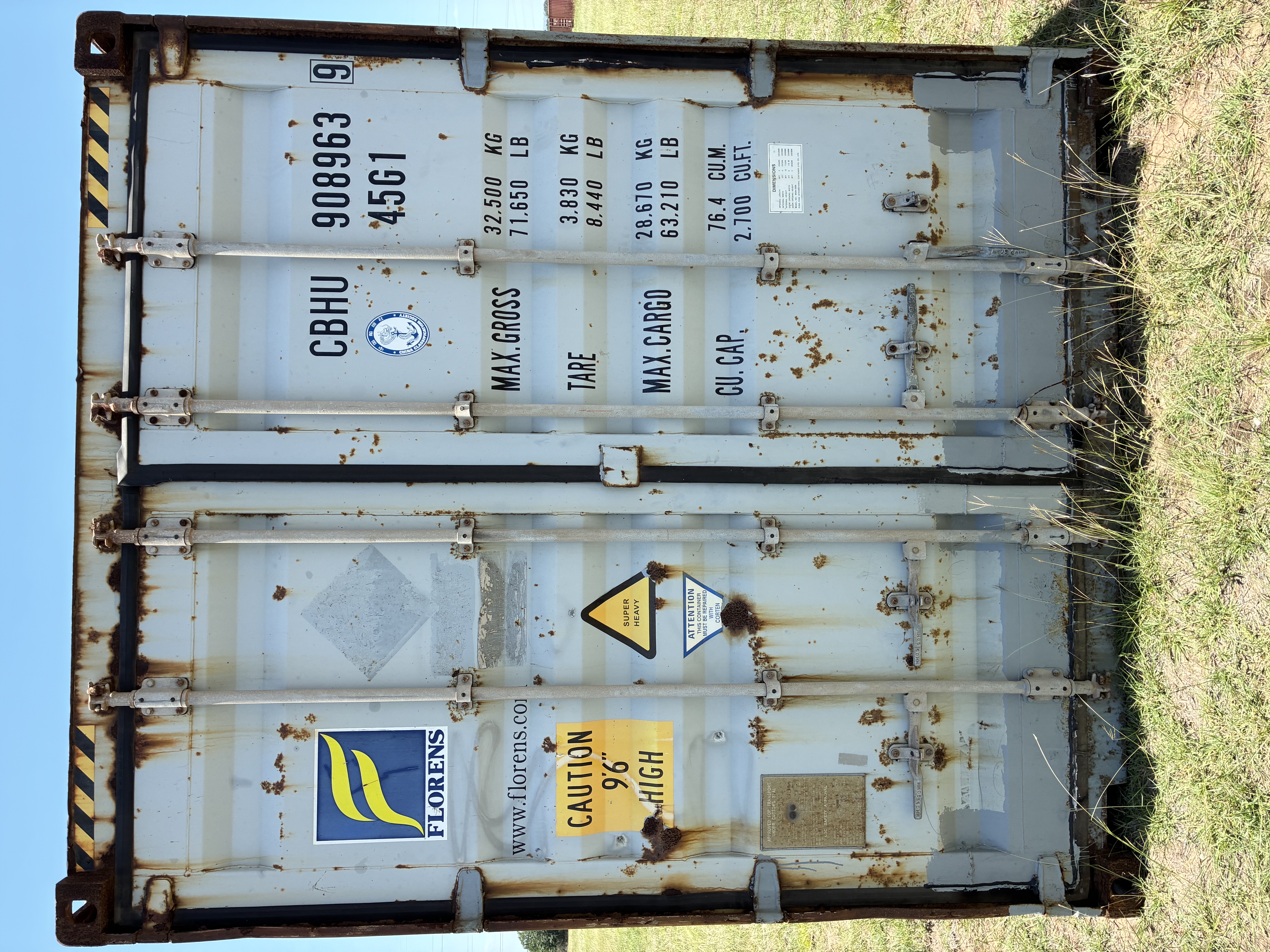 40' Container USED WIND AND WATER TIGHT, HIGH CUBE 9'6" TALL, RUST RED, 2 DOOR STD handles