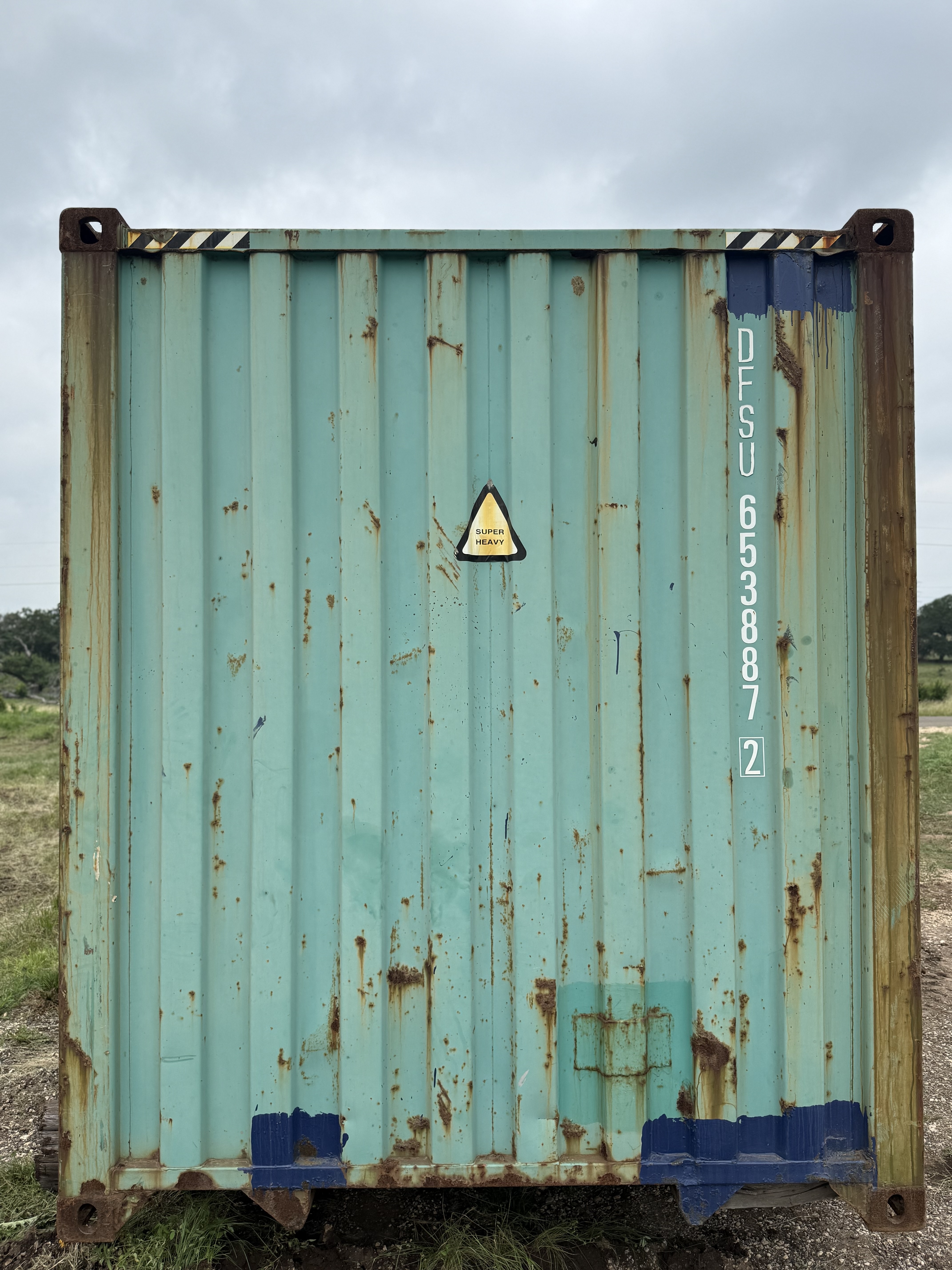 2010 USED 40' Container WIND AND WATER TIGHT, HIGH CUBE 9'6" TALL, RUST RED, 2 DOOR STD handles