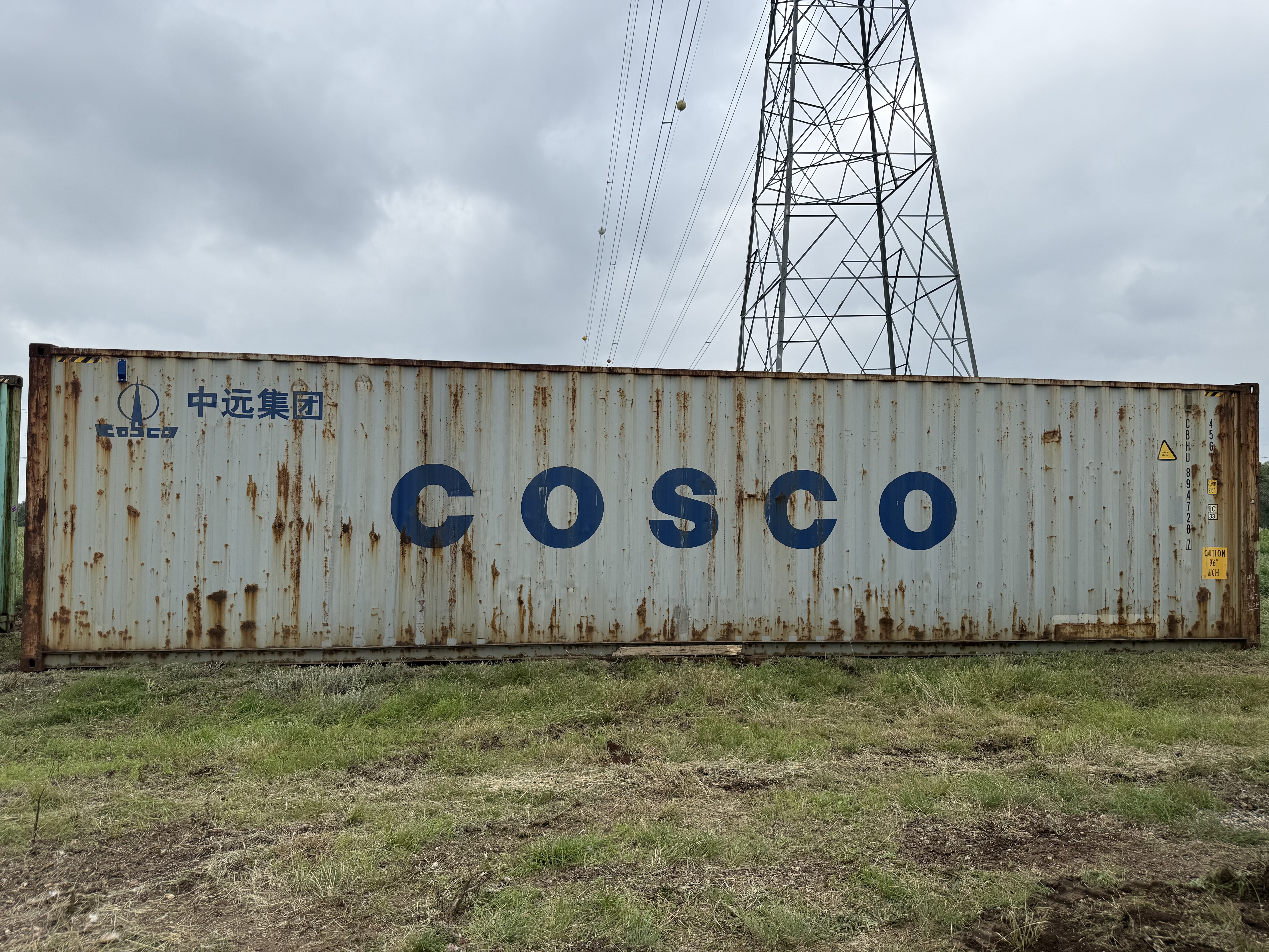 40' Container USED WIND AND WATER TIGHT, HIGH CUBE 9'6" TALL, 2 DOOR STD handles