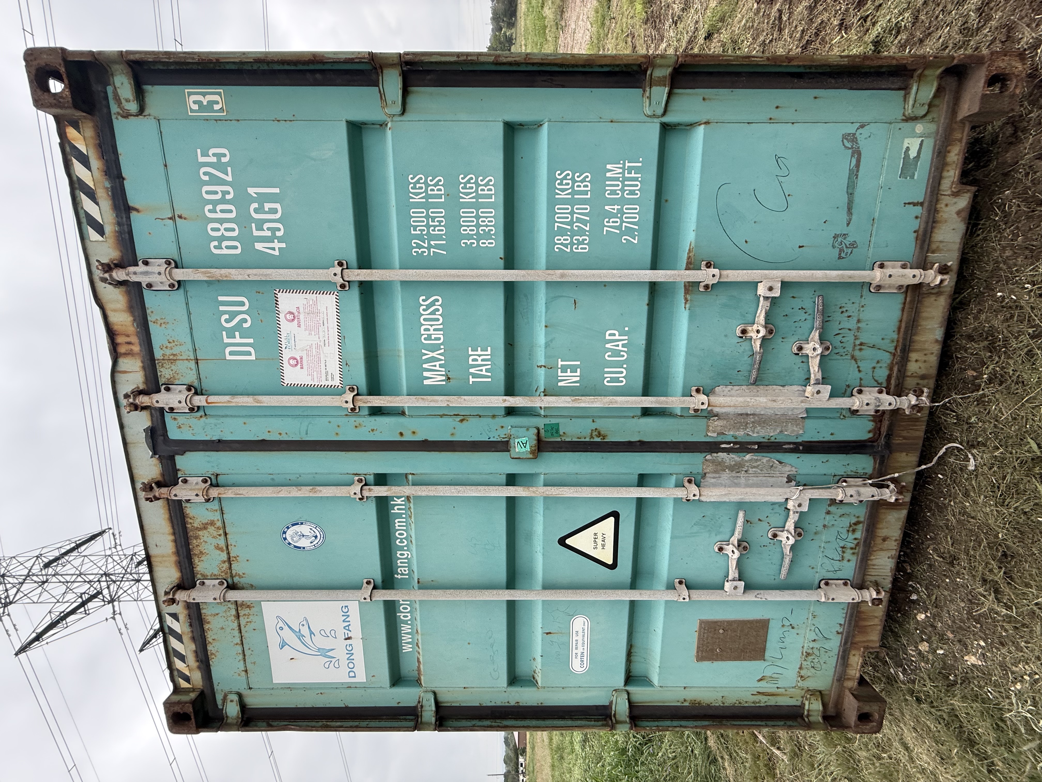 2011 40' Container USED WIND AND WATER TIGHT, HIGH CUBE 9'6" TALL, 2 DOOR STD handles- 686925