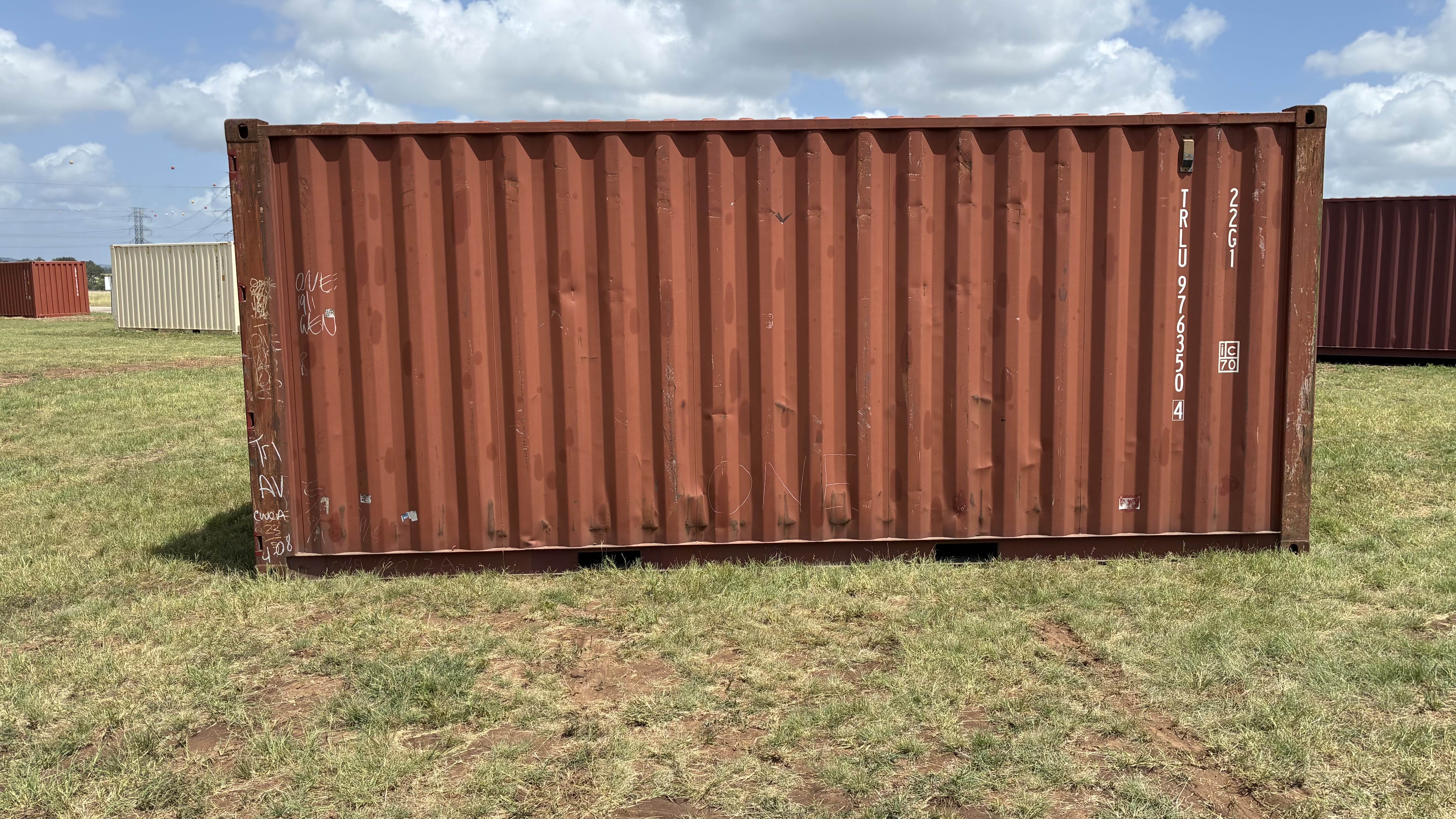 2008 20' Container USED WIND & WEATHER TIGHT GRADE B, STANDARD 8'6" TALL 2 DOOR pockets std handles - 976350