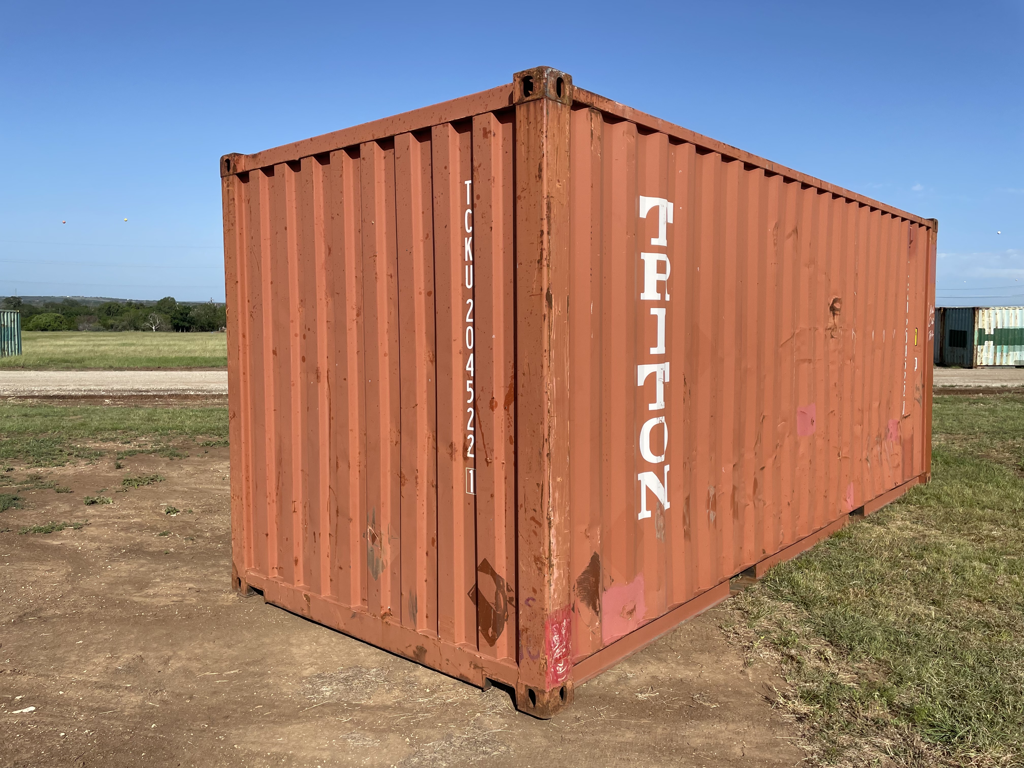 2011 20' Container USED WIND & WEATHER TIGHT GRADE B, STANDARD 8'6" TALL 2 DOOR pockets std handles - 204522