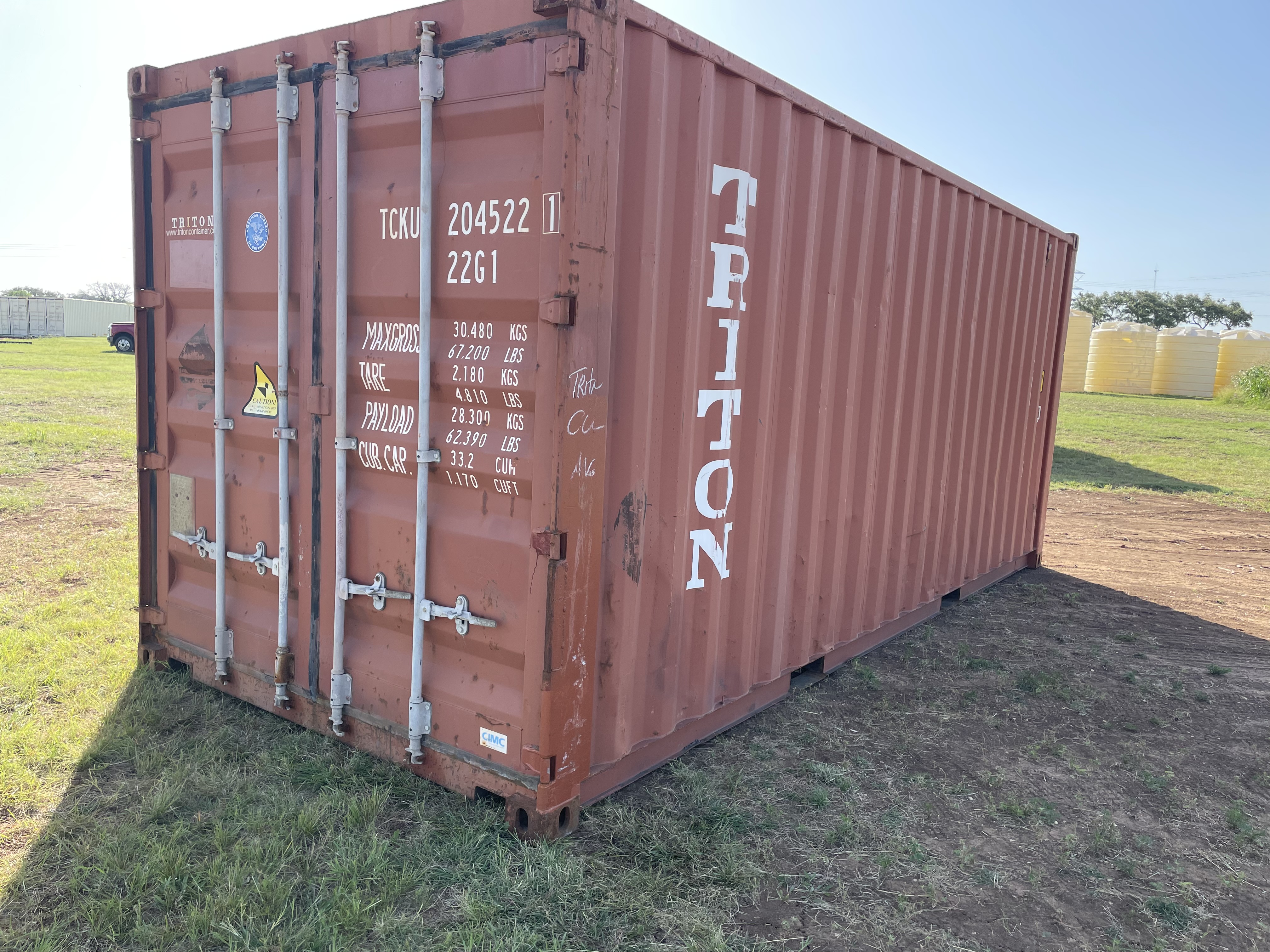 2011 20' Container USED WIND & WEATHER TIGHT GRADE B, STANDARD 8'6" TALL 2 DOOR pockets std handles - 204522