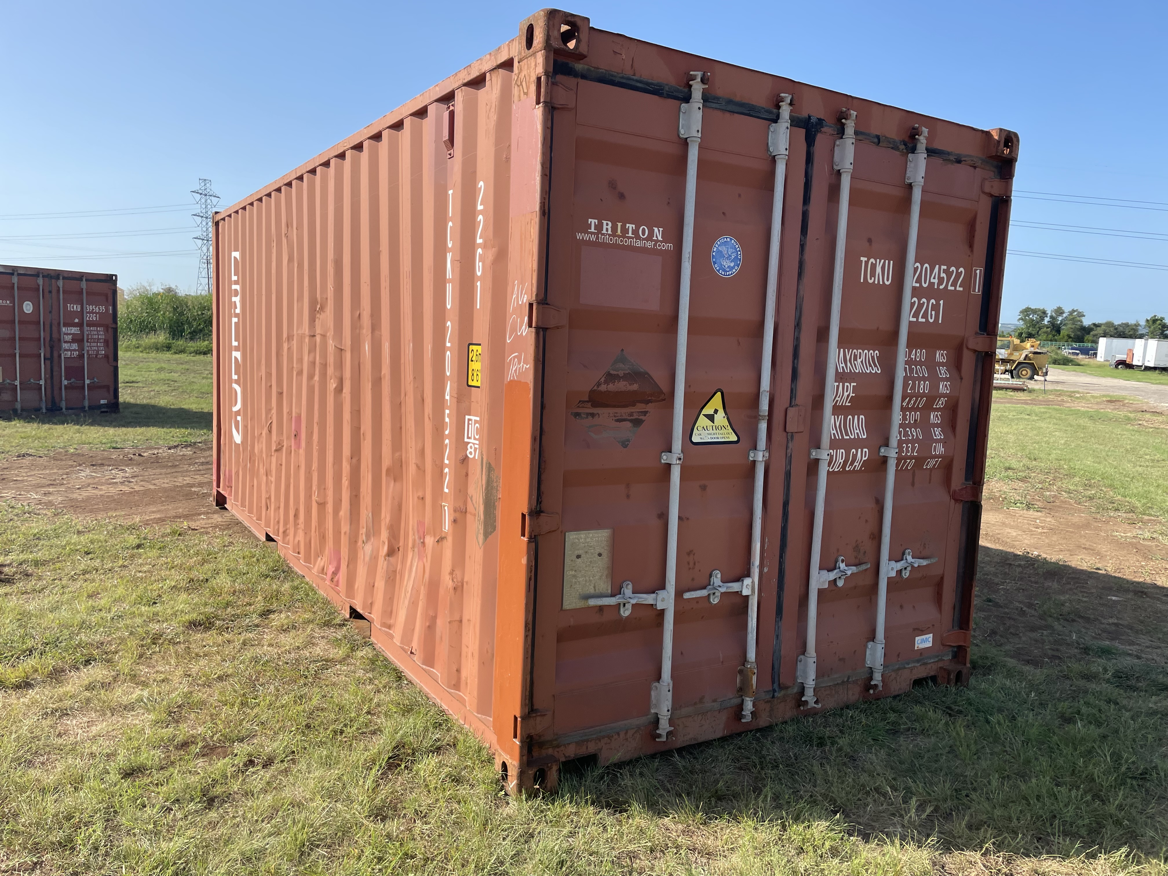 2011 20' Container USED WIND & WEATHER TIGHT GRADE B, STANDARD 8'6" TALL 2 DOOR pockets std handles - 204522